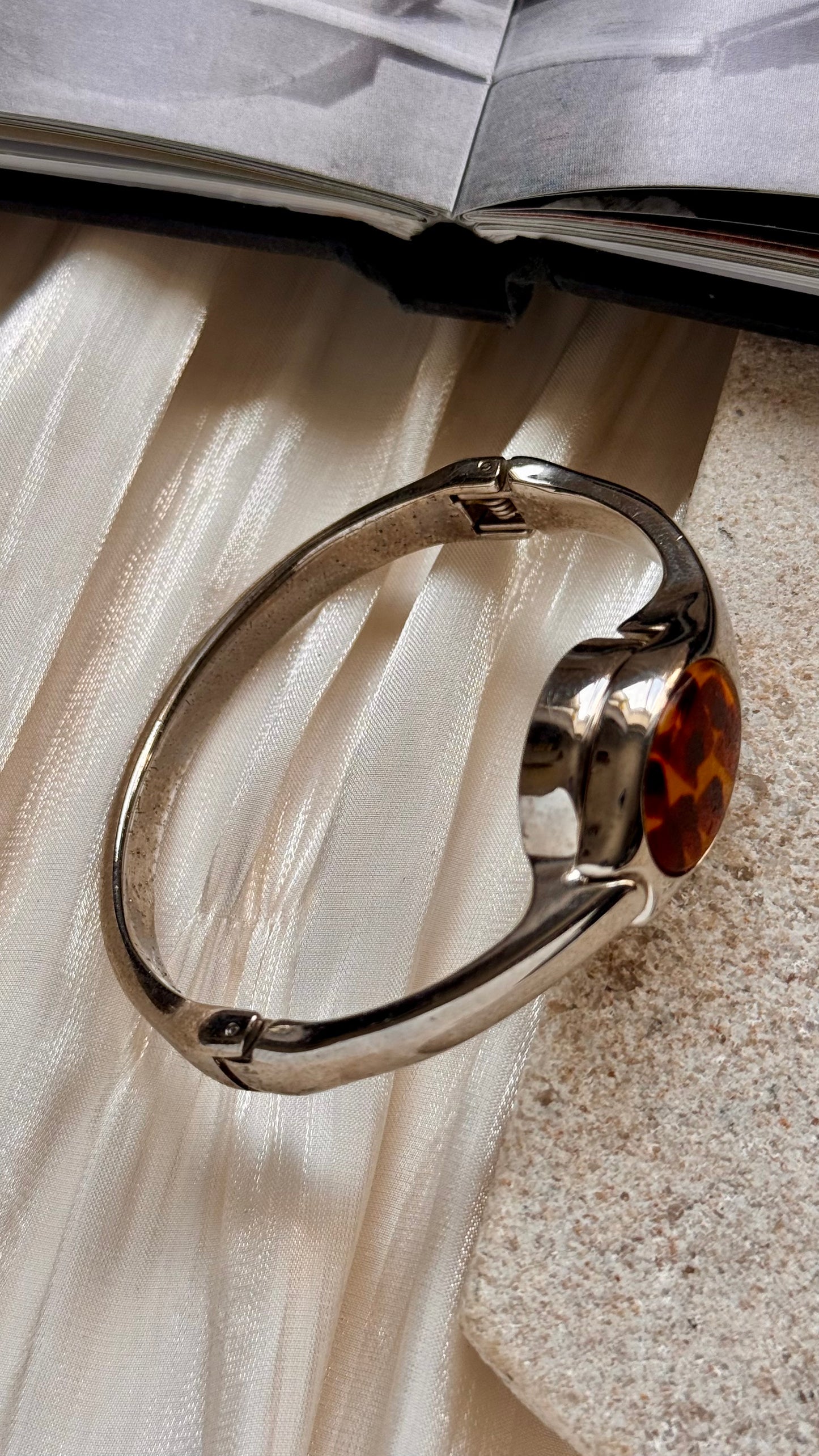 Heel Peekaboo vintage watch