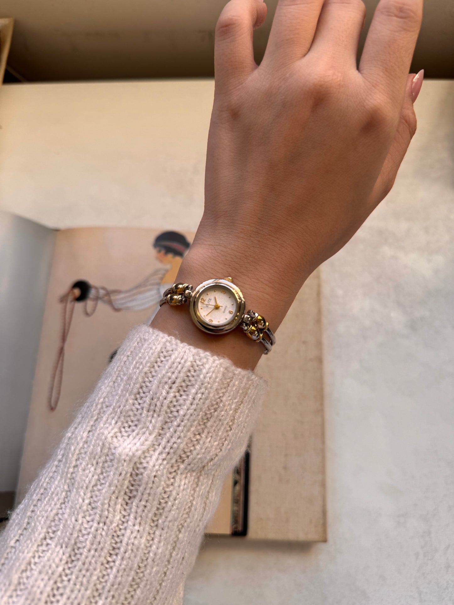 Elite vintage watch