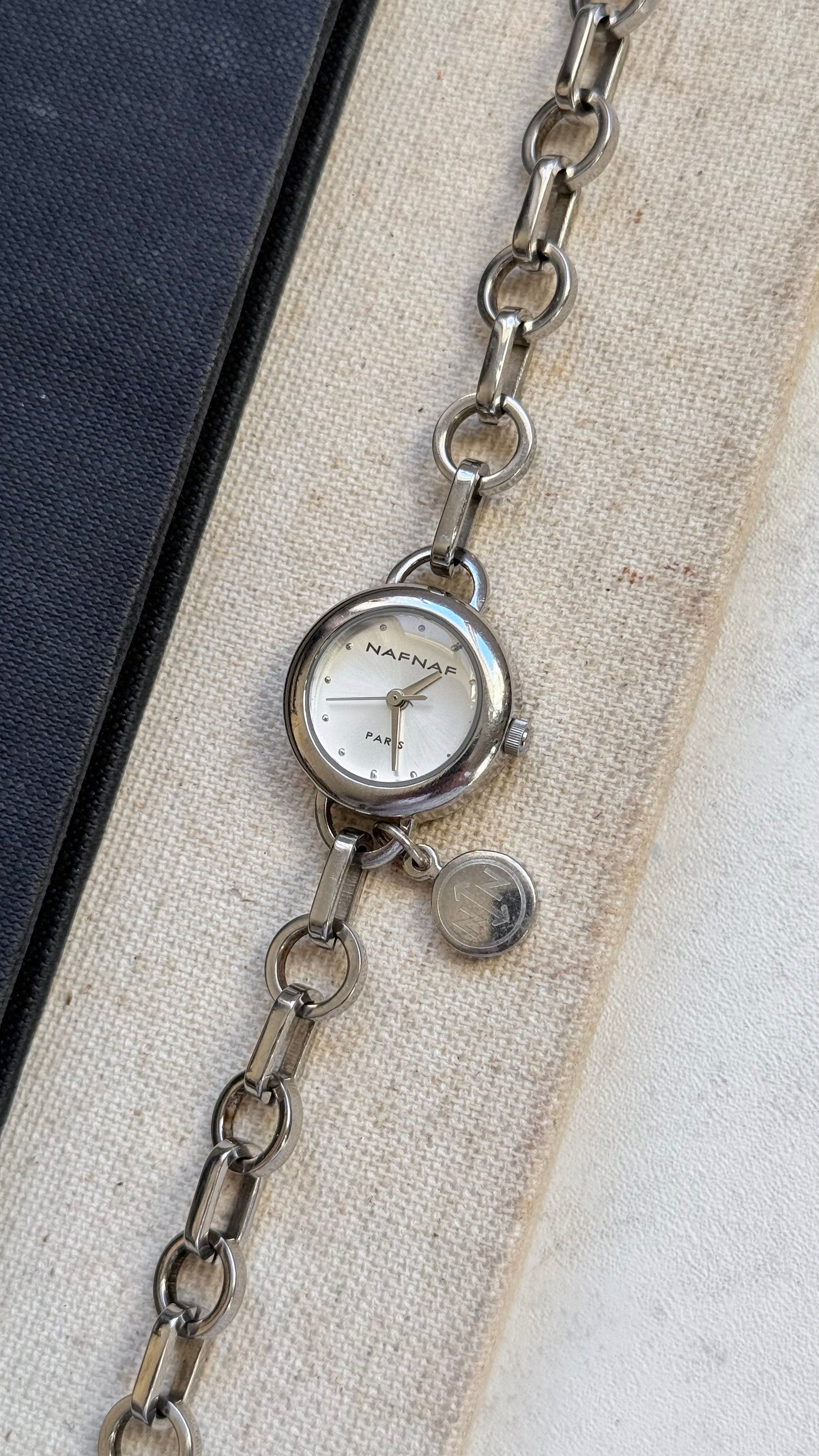 Nafnaf vintage watch