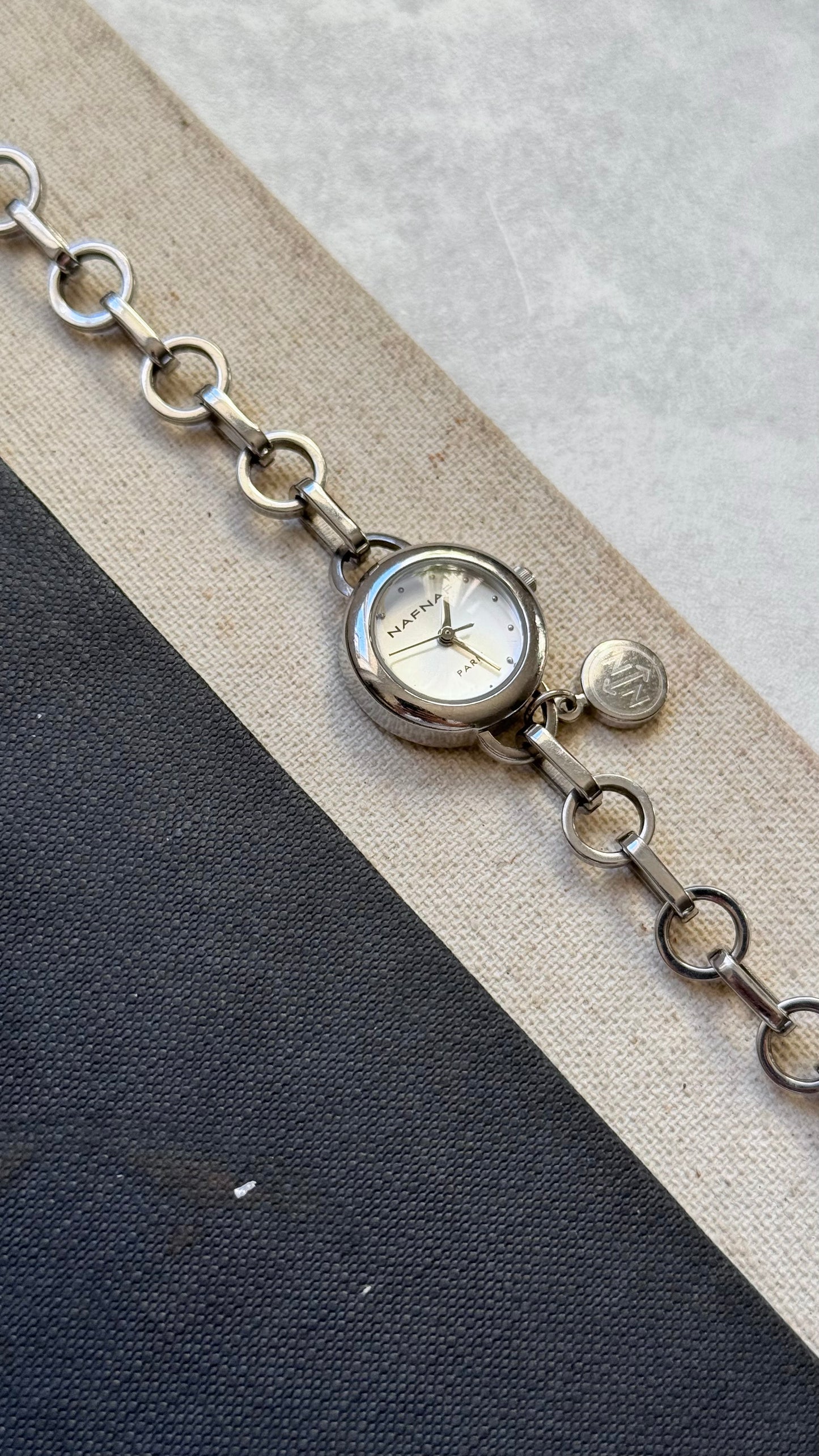 Nafnaf vintage watch