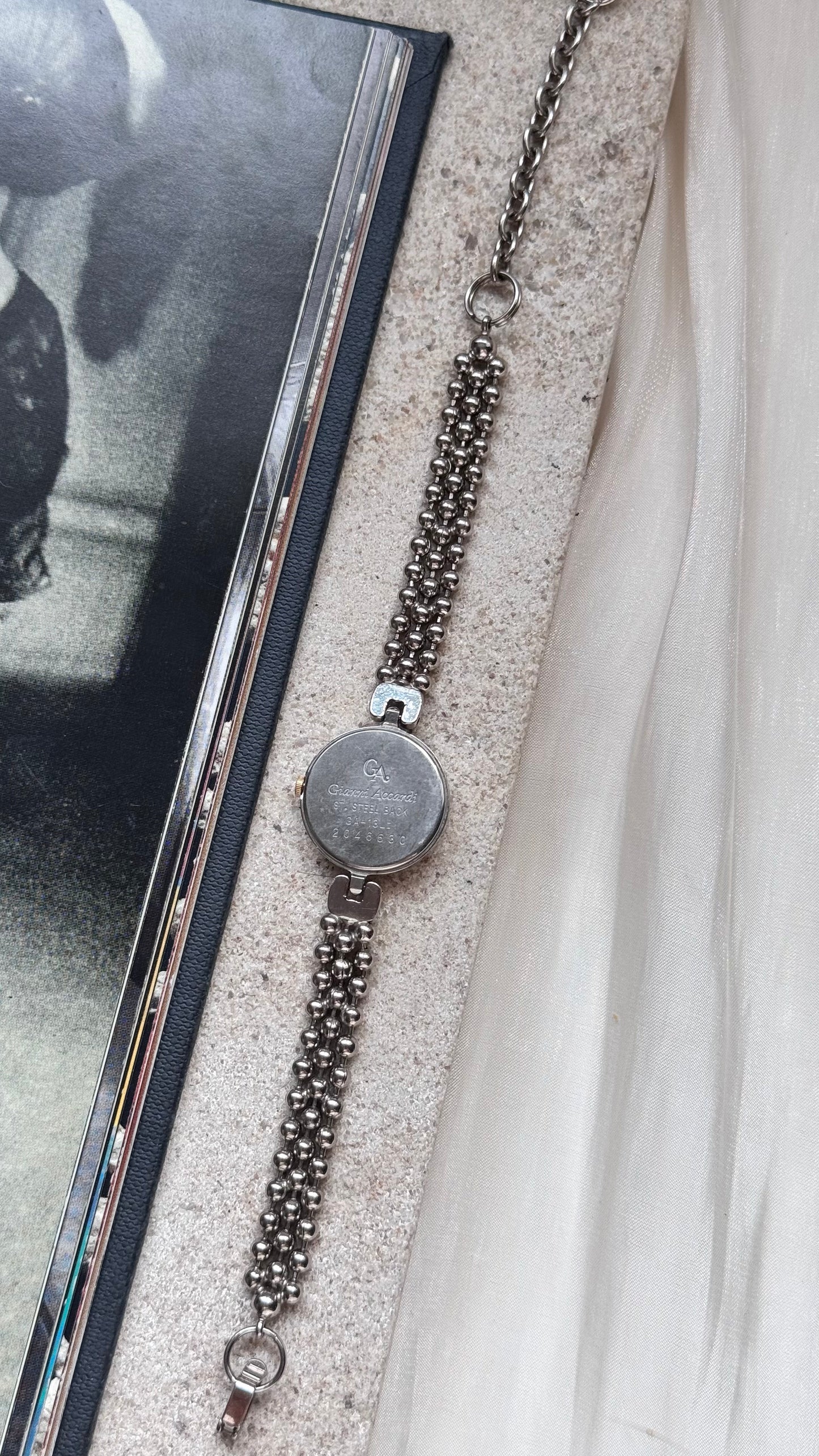 Gianni Accardi vintage watch - mother of pearl dial