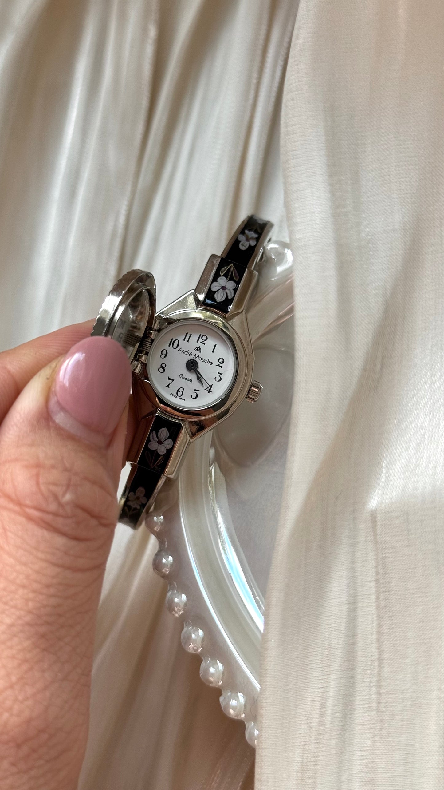 André Mouche Peekaboo vintage watch