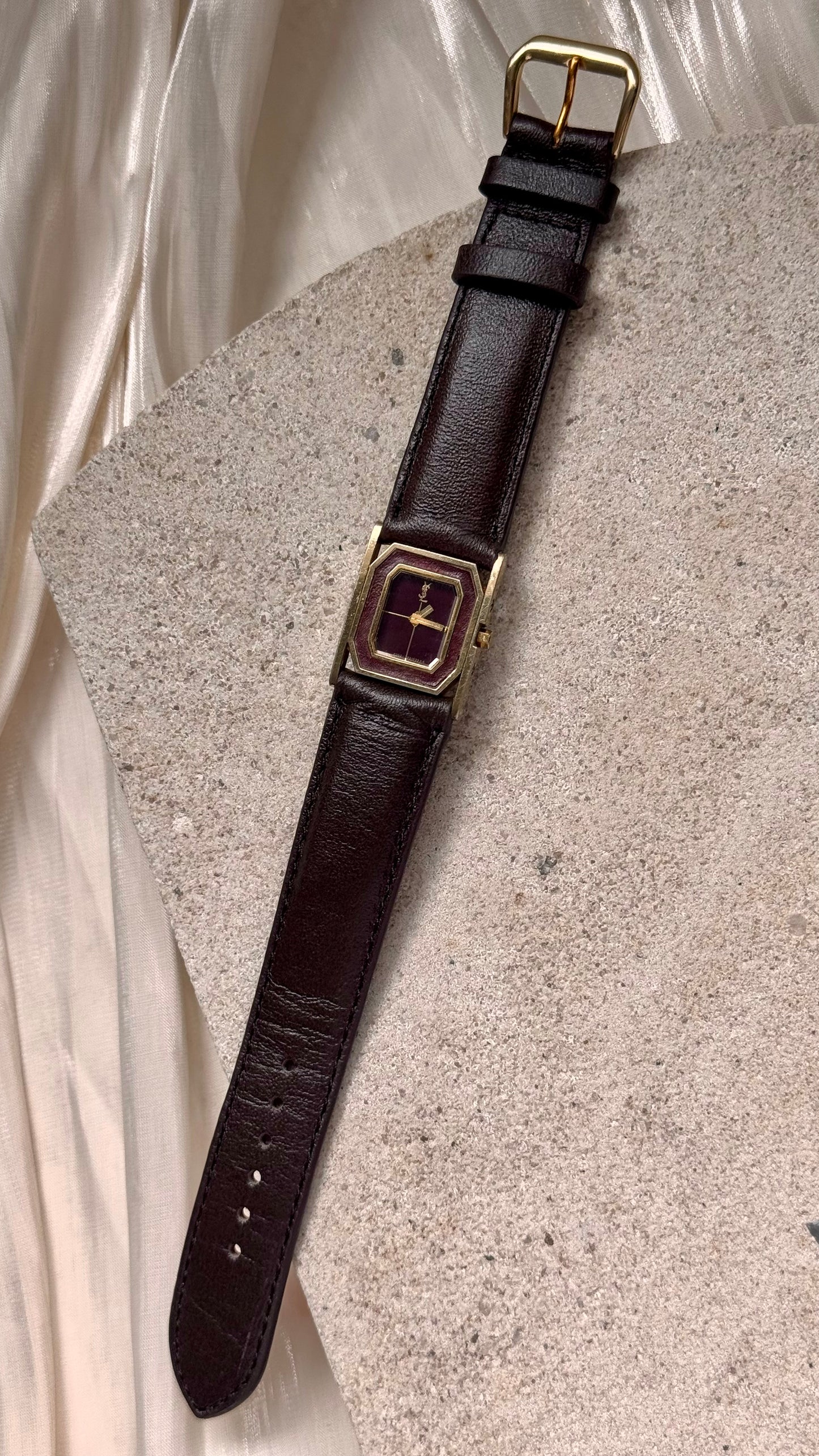 Yves Saint Laurent vintage watch (YSL)