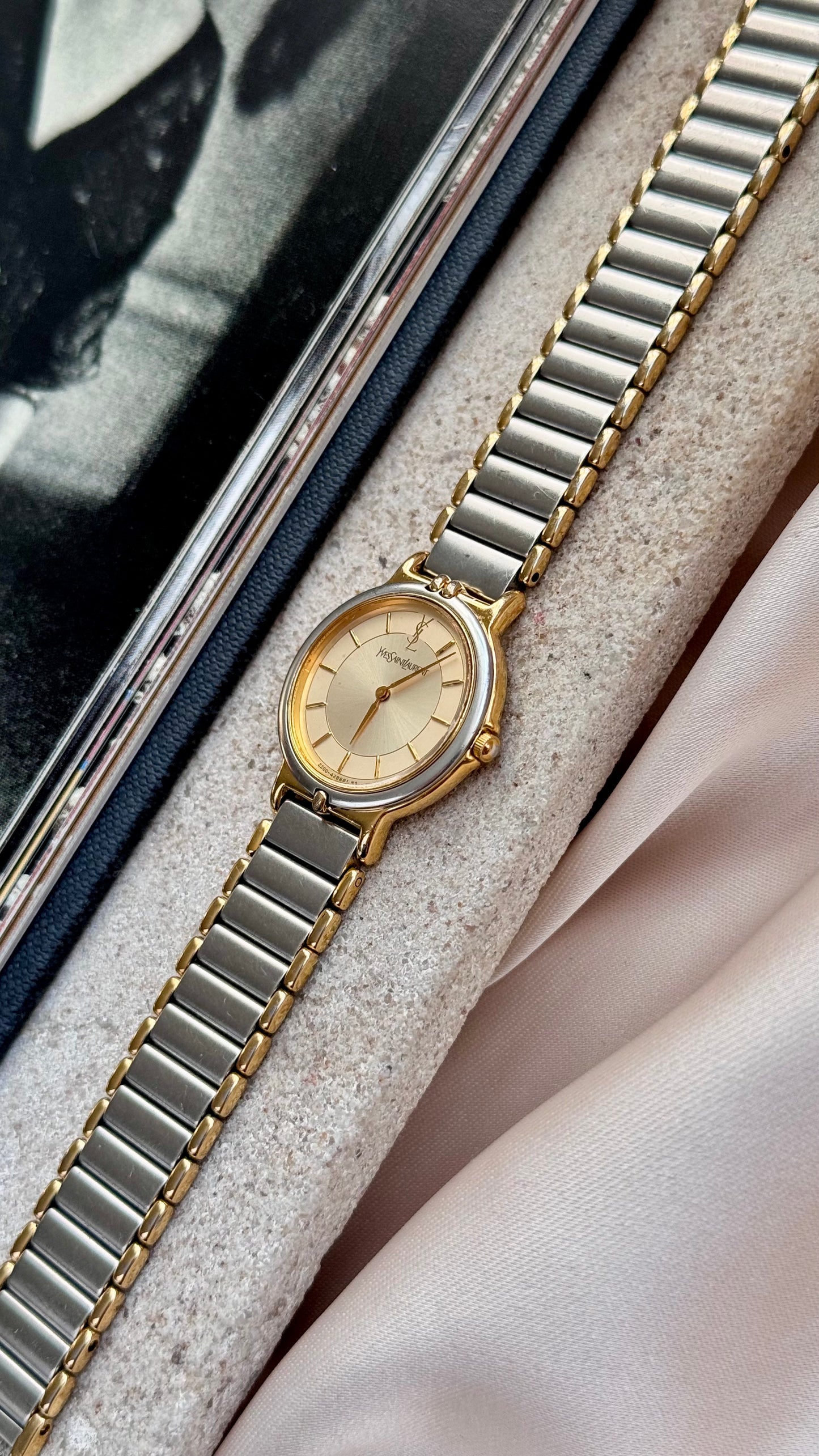 Yves Saint Laurent vintage watch (YSL)