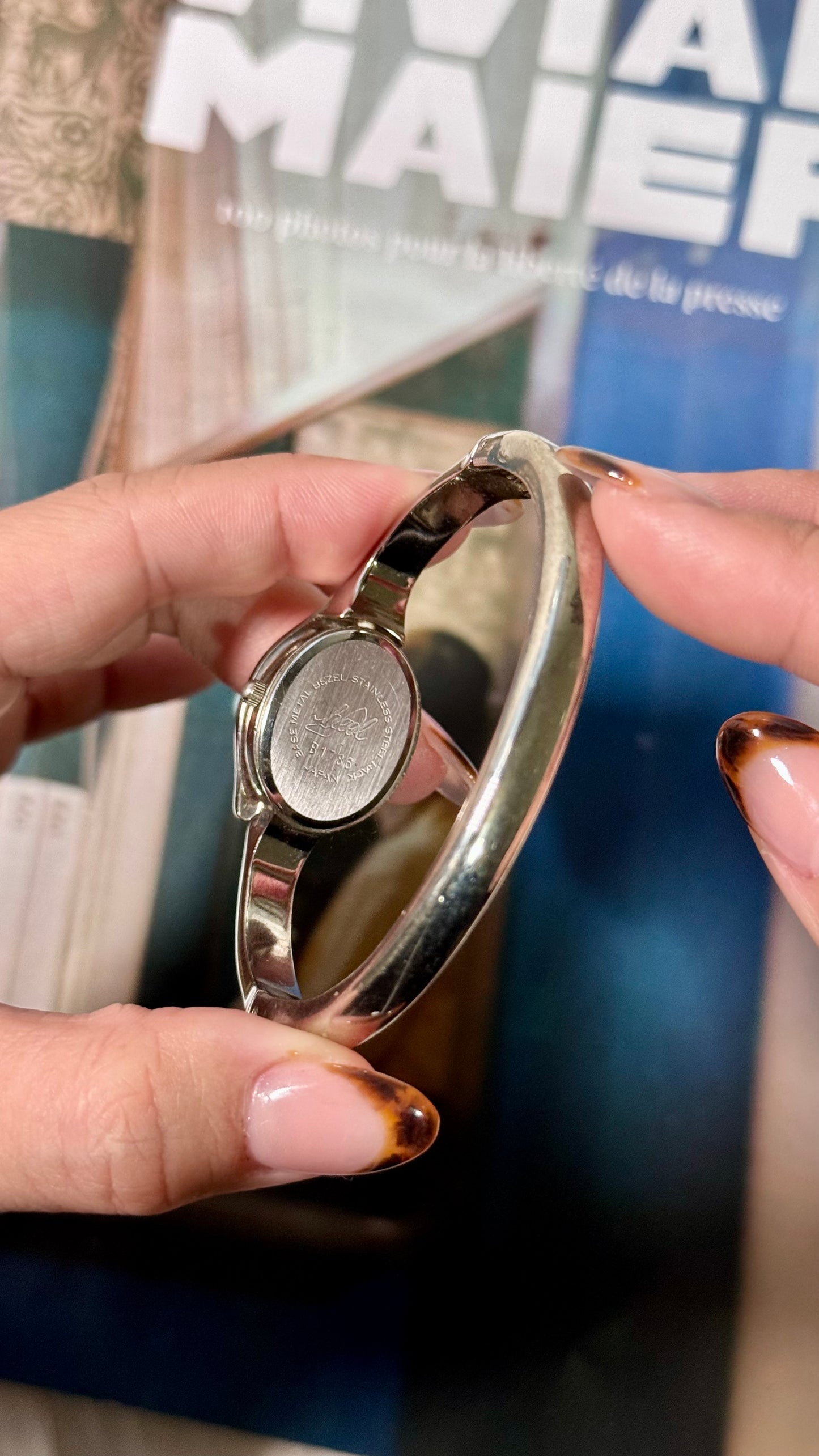 Heel Peekaboo vintage watch