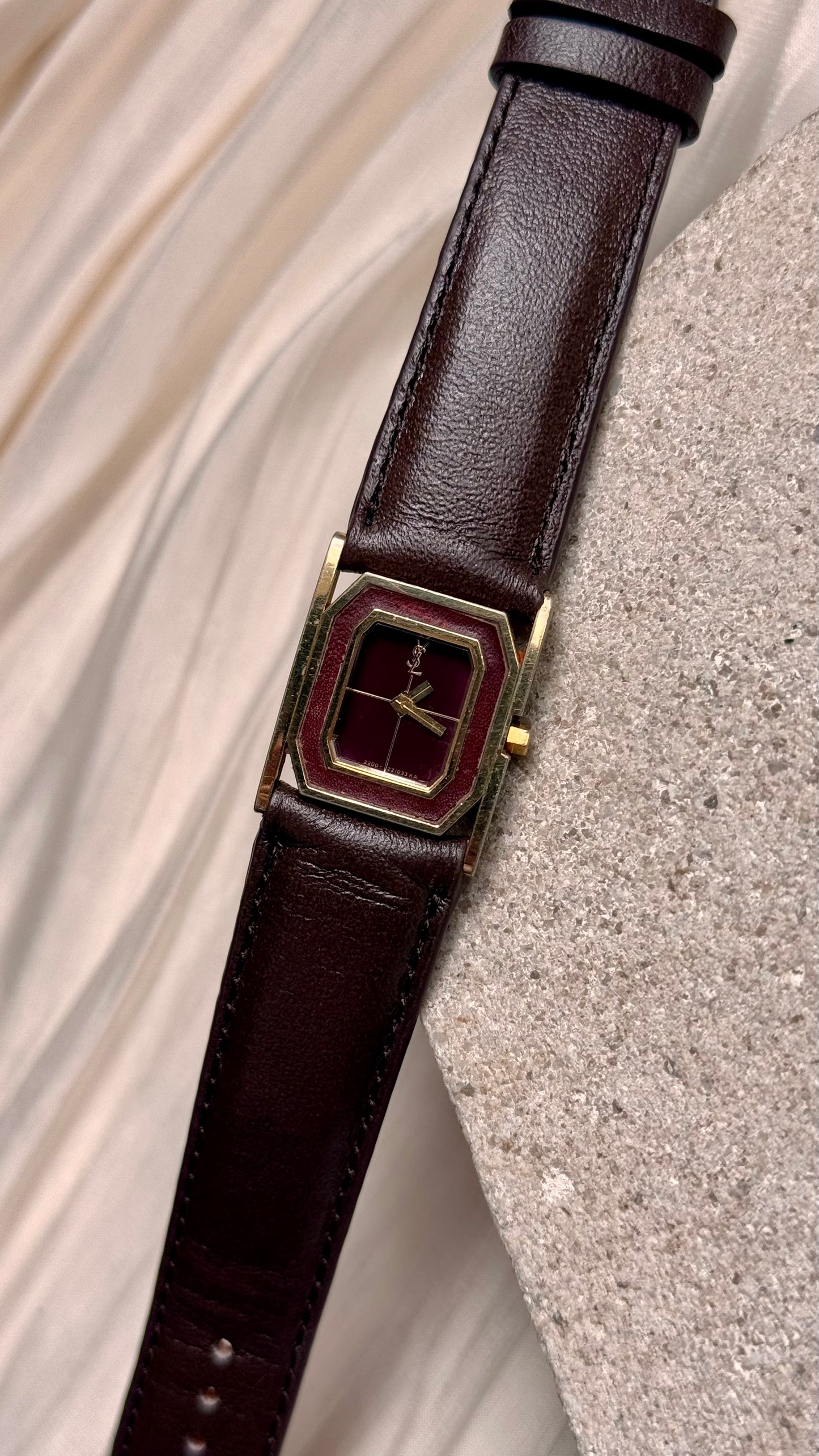 Yves Saint Laurent vintage watch (YSL)