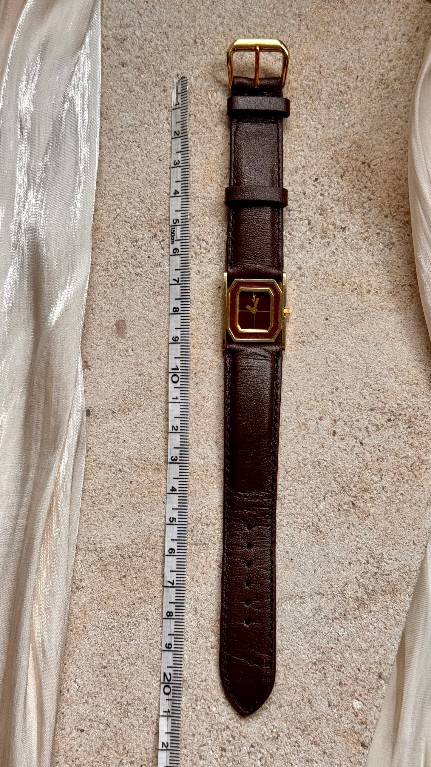 Yves Saint Laurent vintage watch (YSL)
