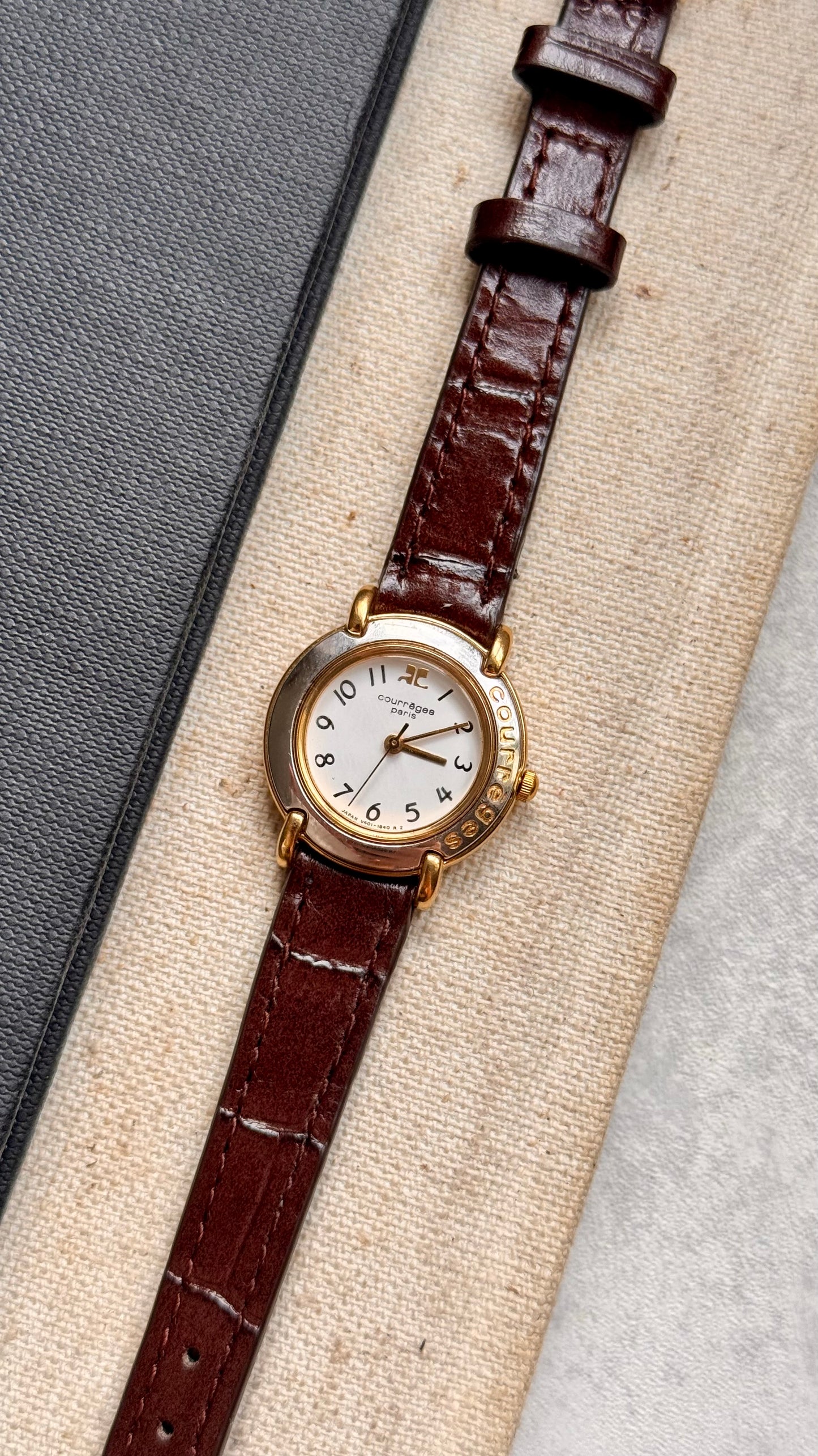 Courrèges vintage watch