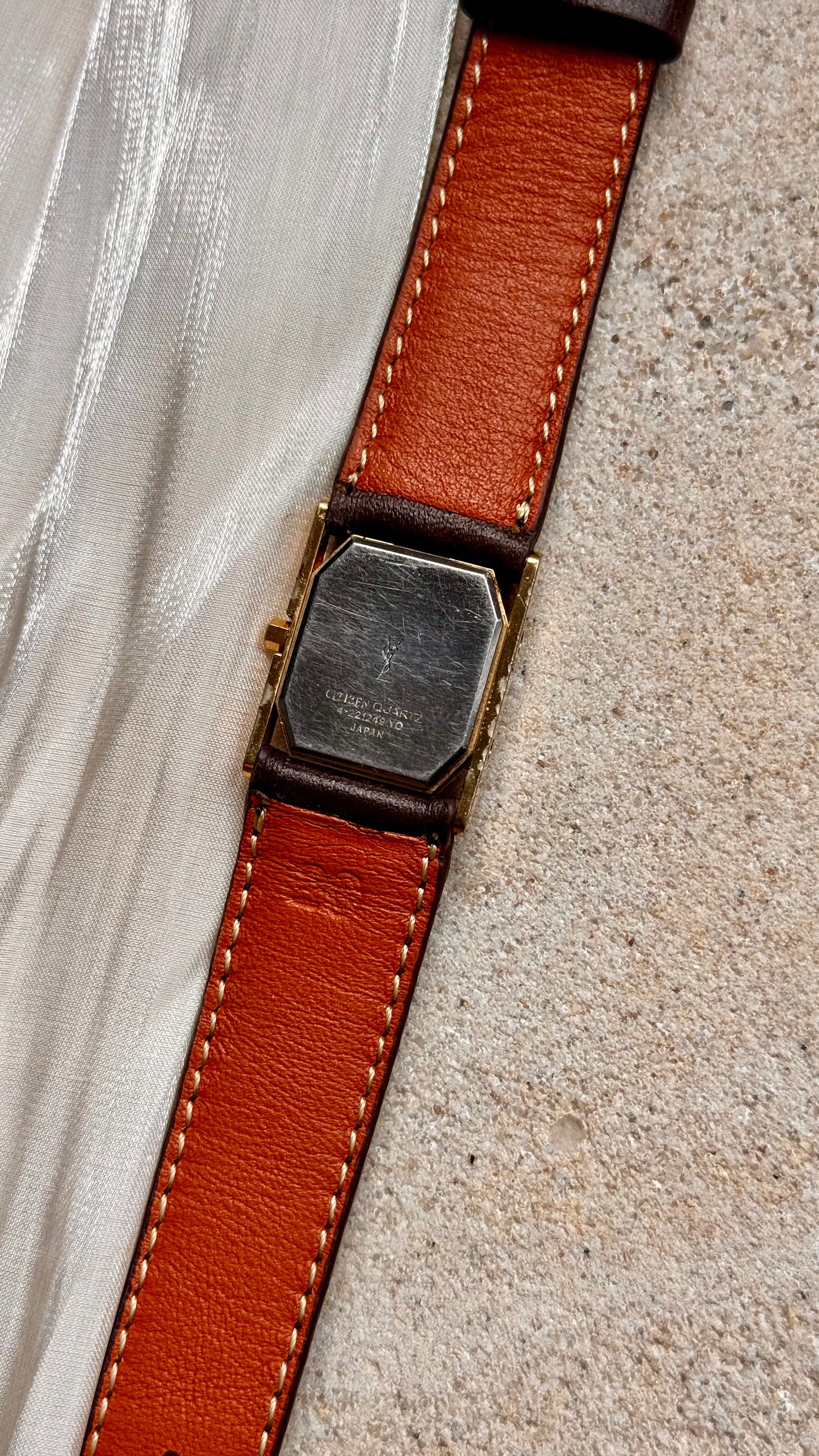 Yves Saint Laurent vintage watch (YSL)