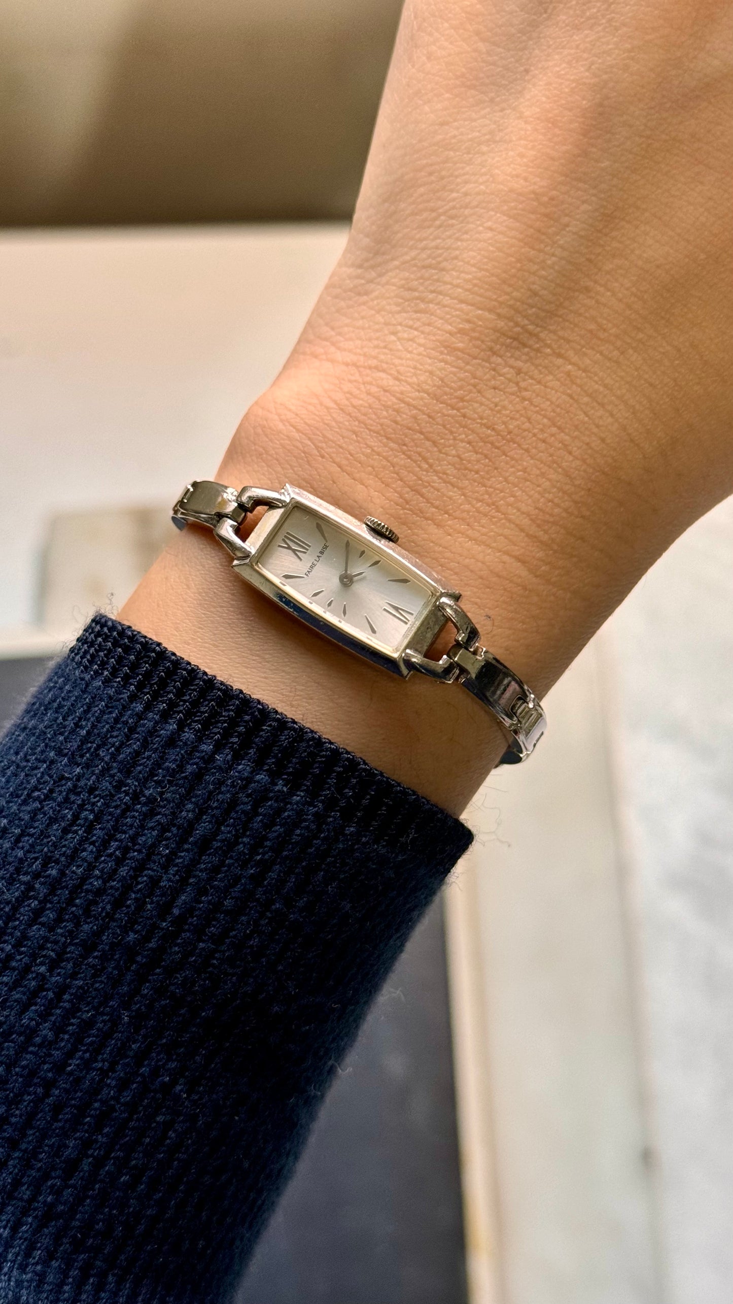 Faire La Bise vintage watch - sterling silver