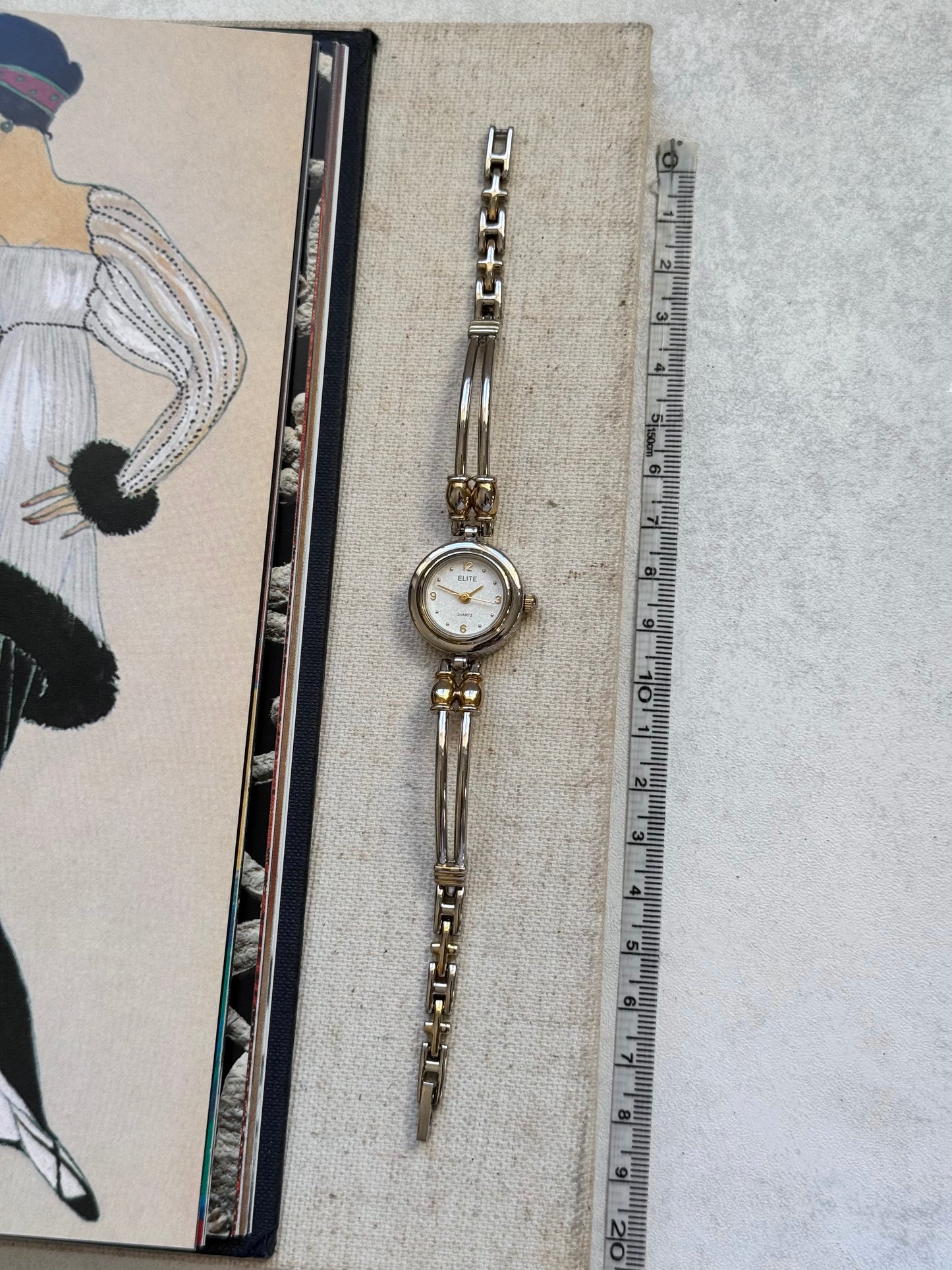 Elite vintage watch
