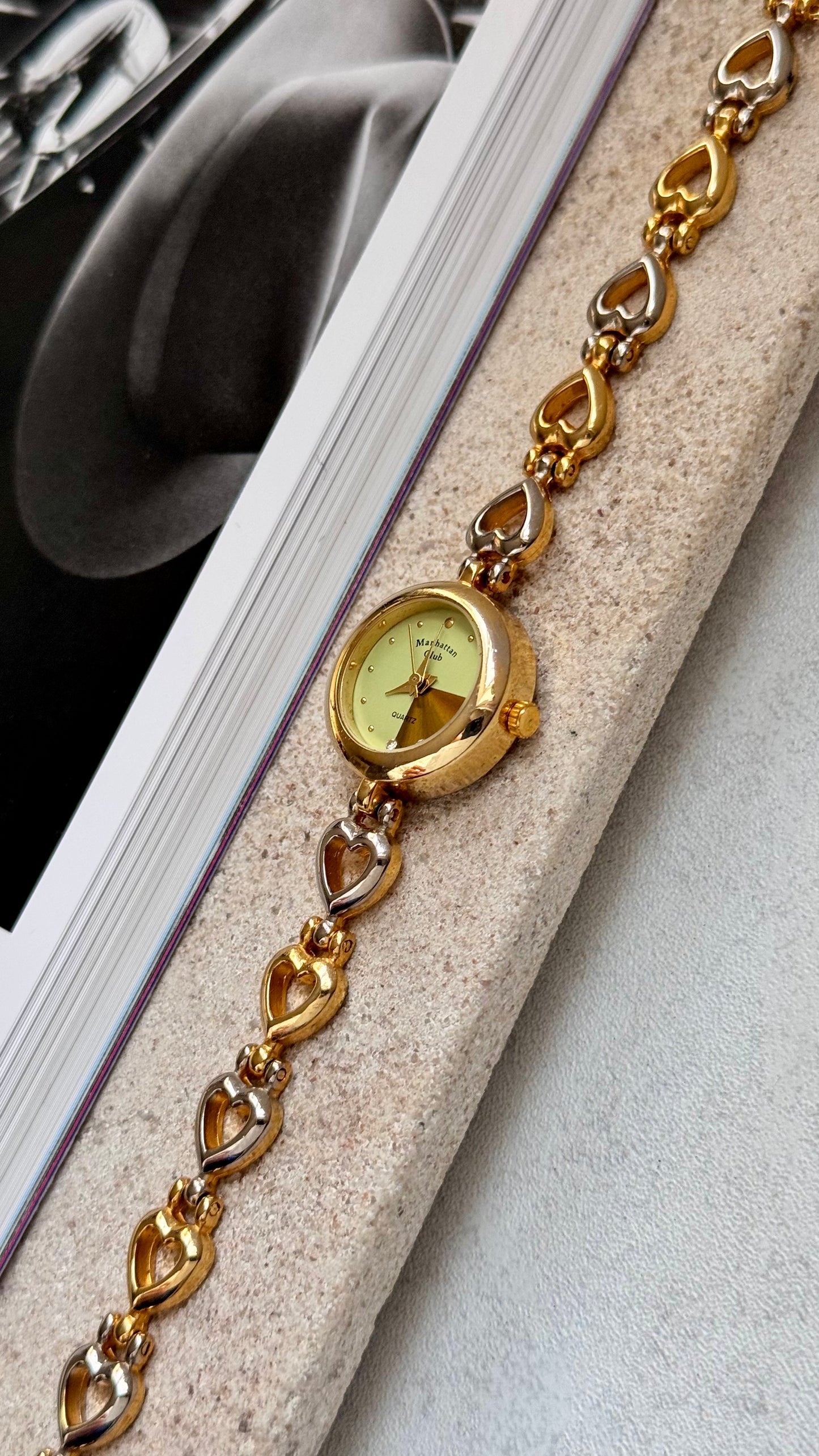 Manhattan Club vintage watch