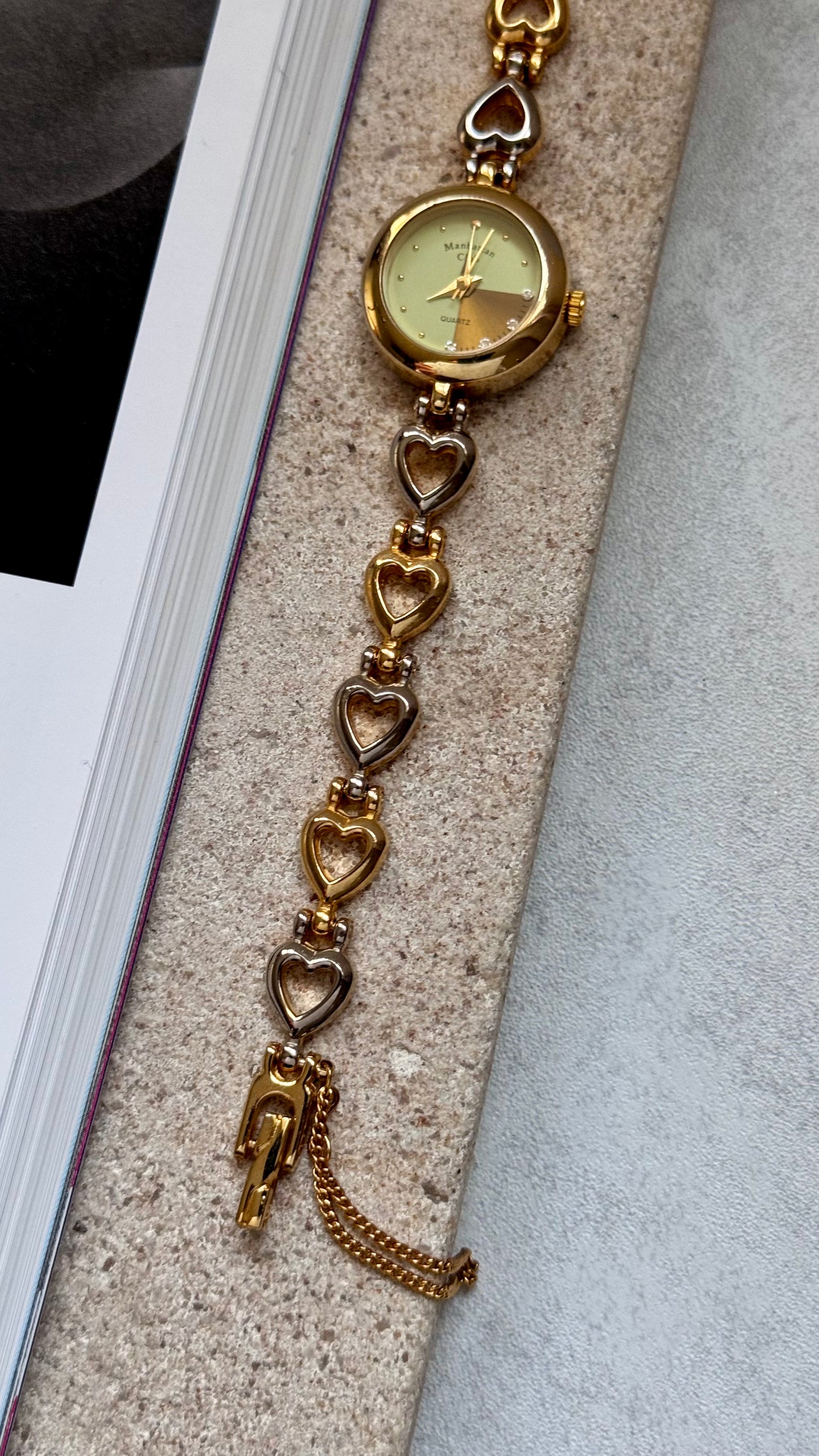 Manhattan Club vintage watch