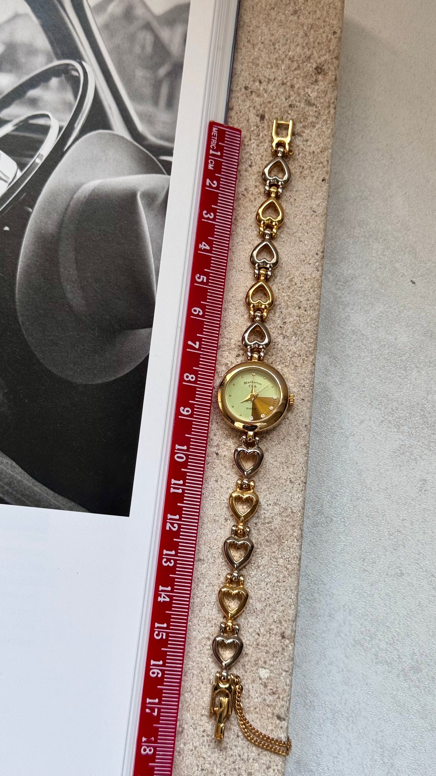 Manhattan Club vintage watch