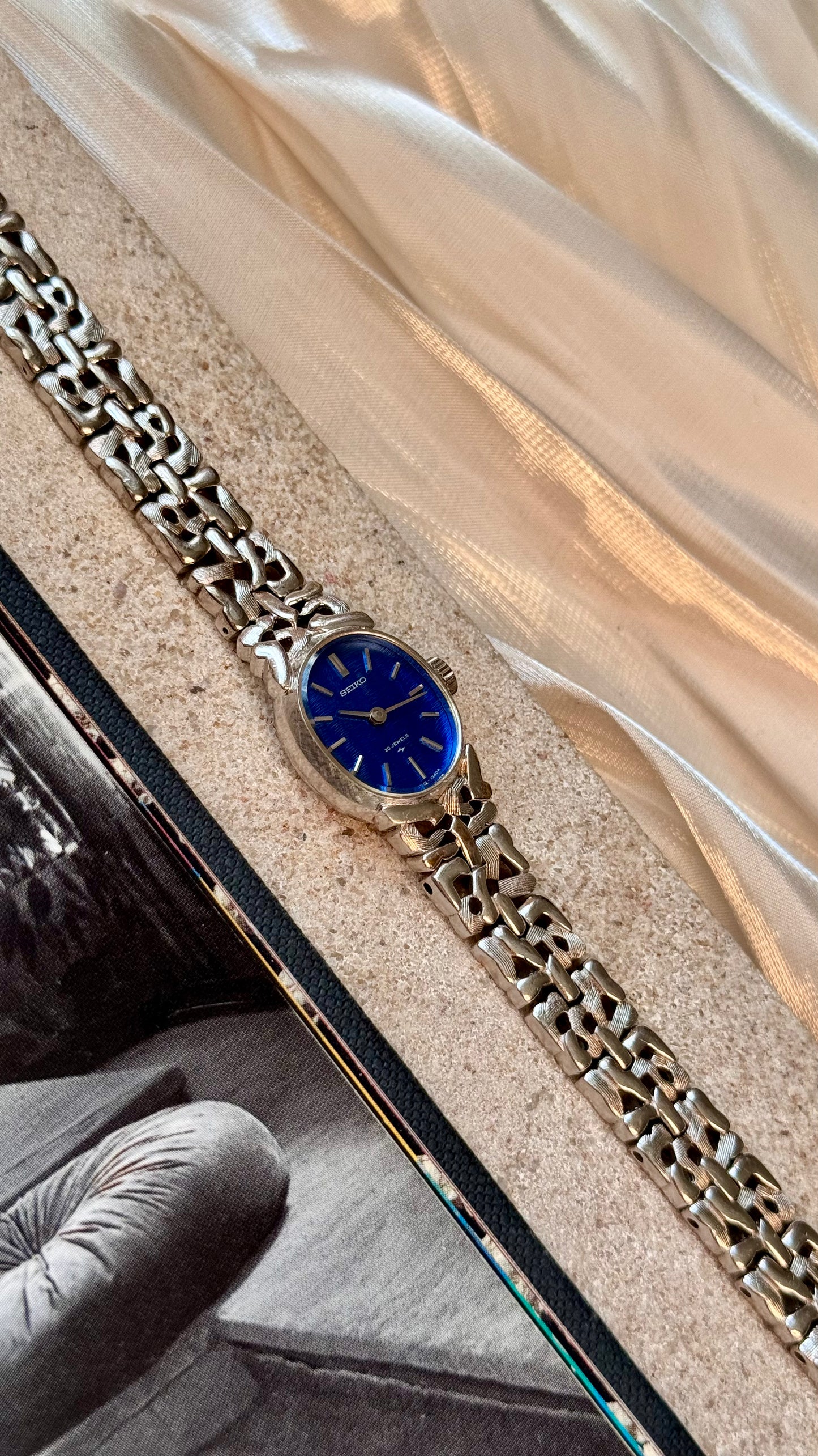 Seiko 1960s manual vintage watch 20 jewels- white gold plated