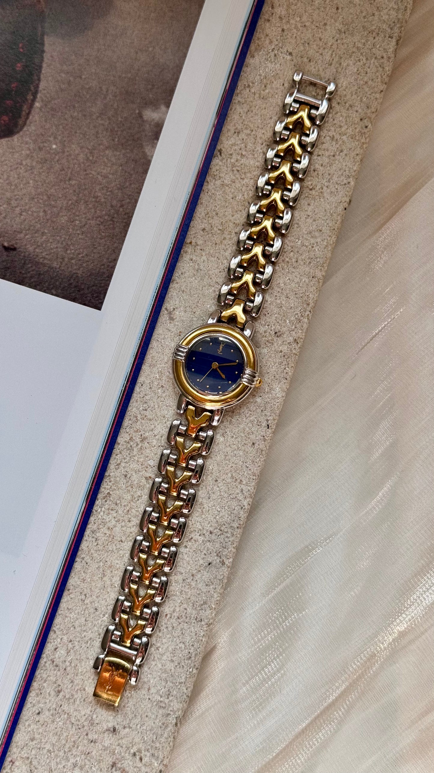 Yves Saint Laurent vintage watch (YSL)