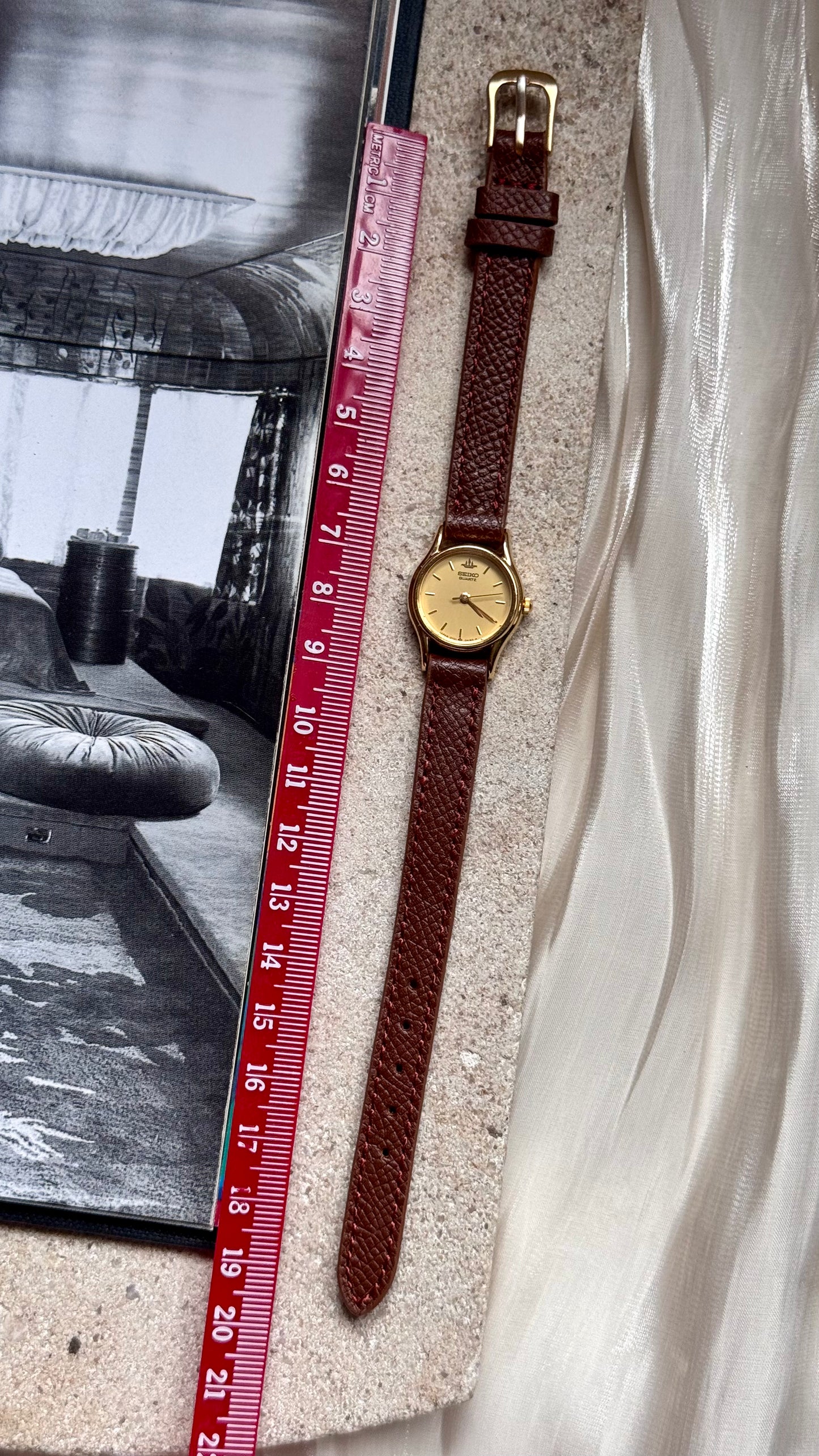 Seiko Galaxy 1999 vintage watch - gold plated