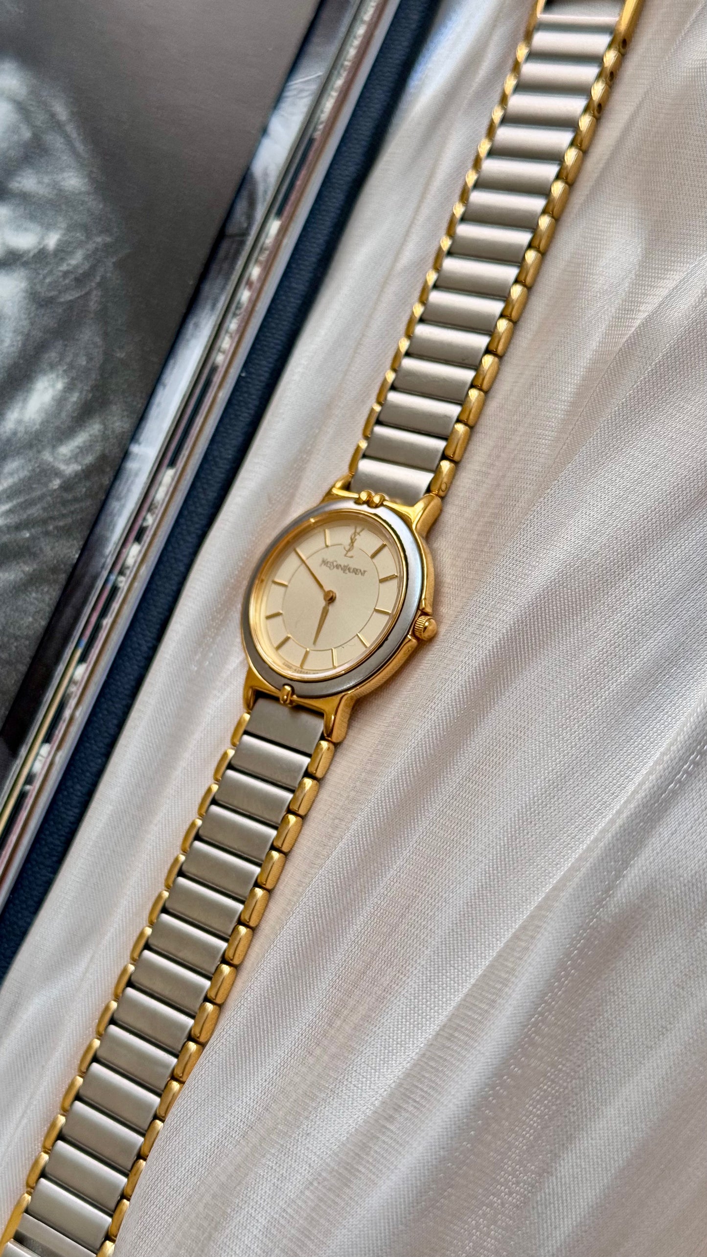 Yves Saint Laurent vintage watch (YSL)