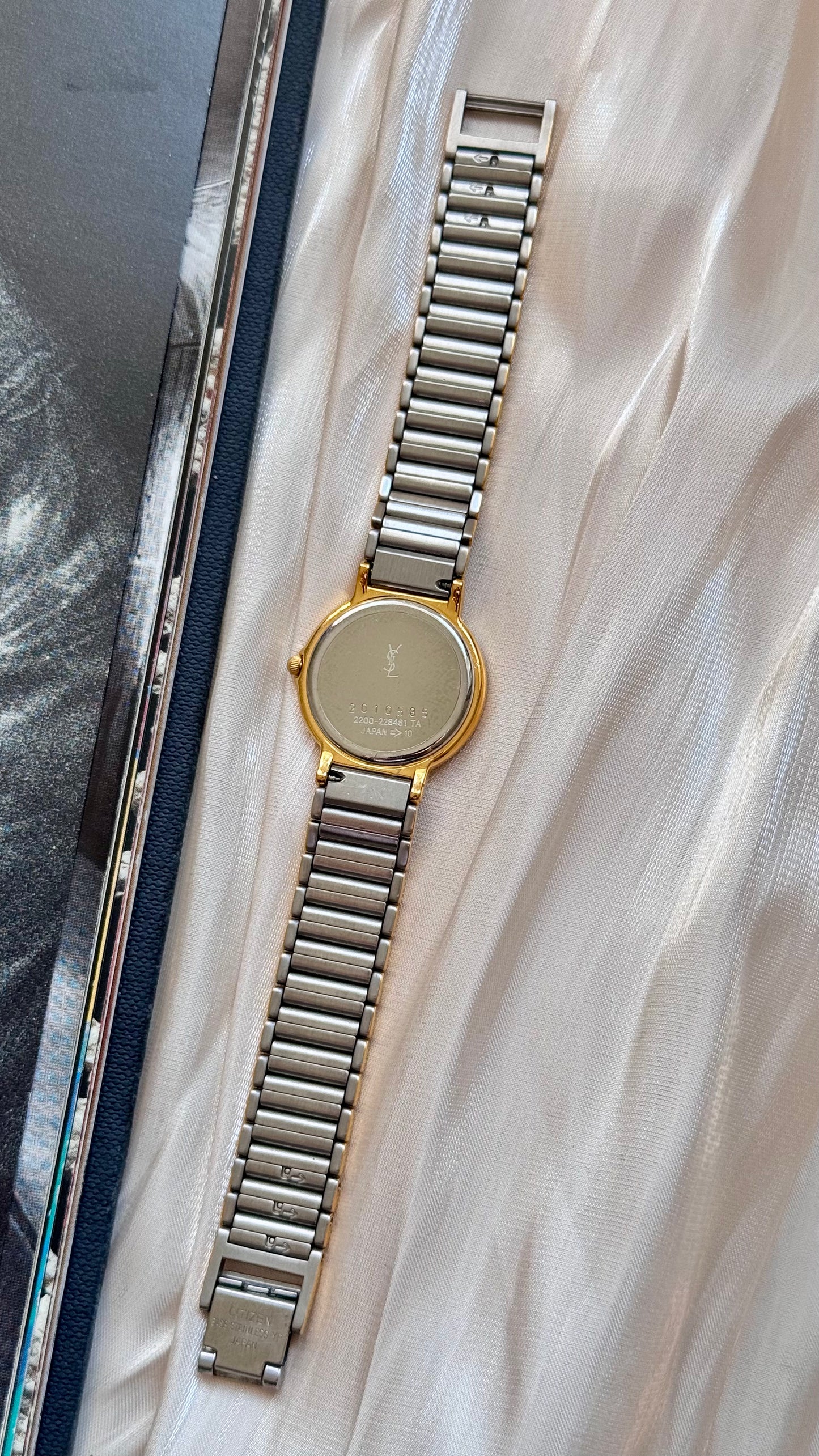 Yves Saint Laurent vintage watch (YSL)