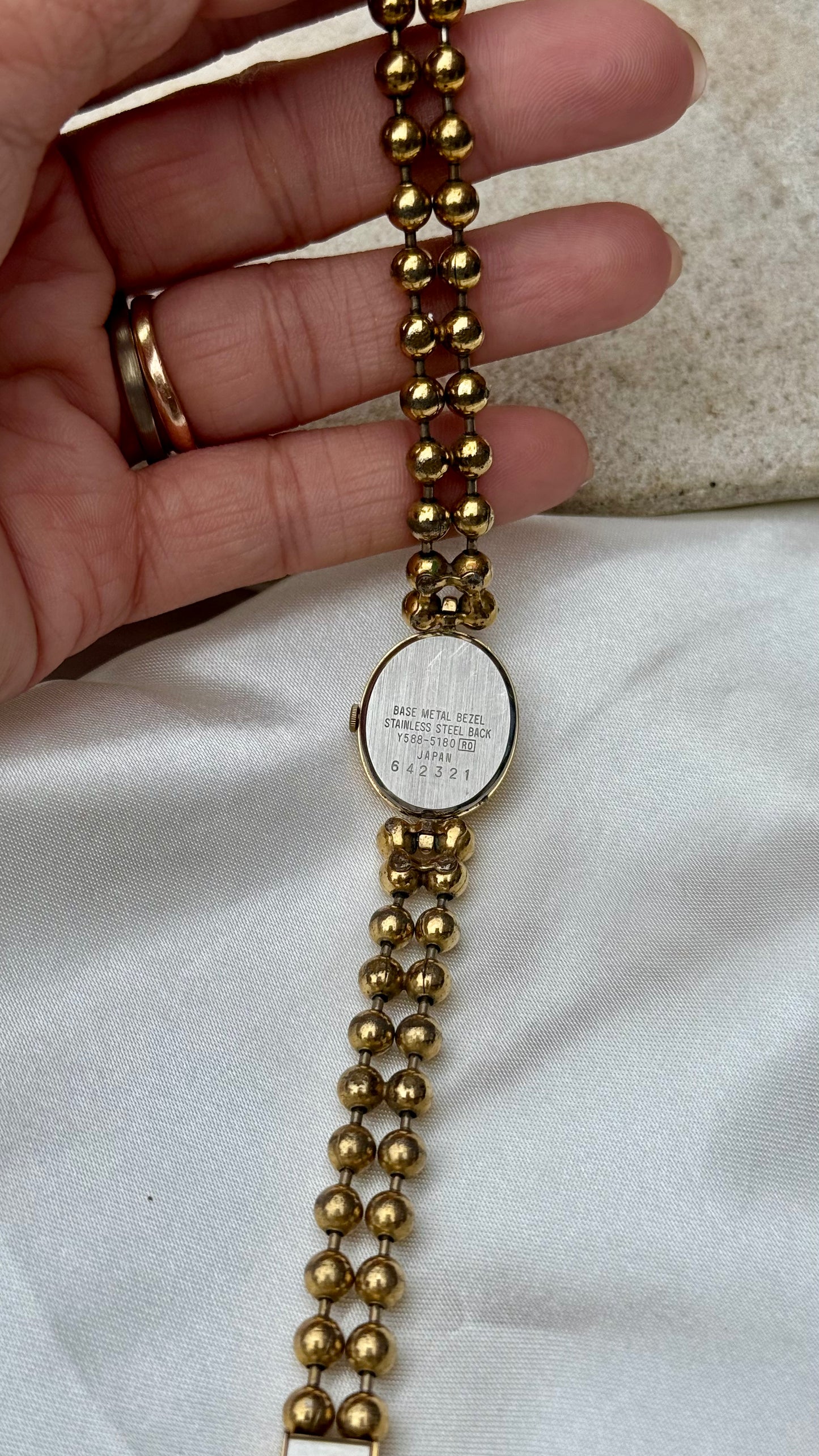 Seiko Alba Vintage Watch 1996 - Oval Dial