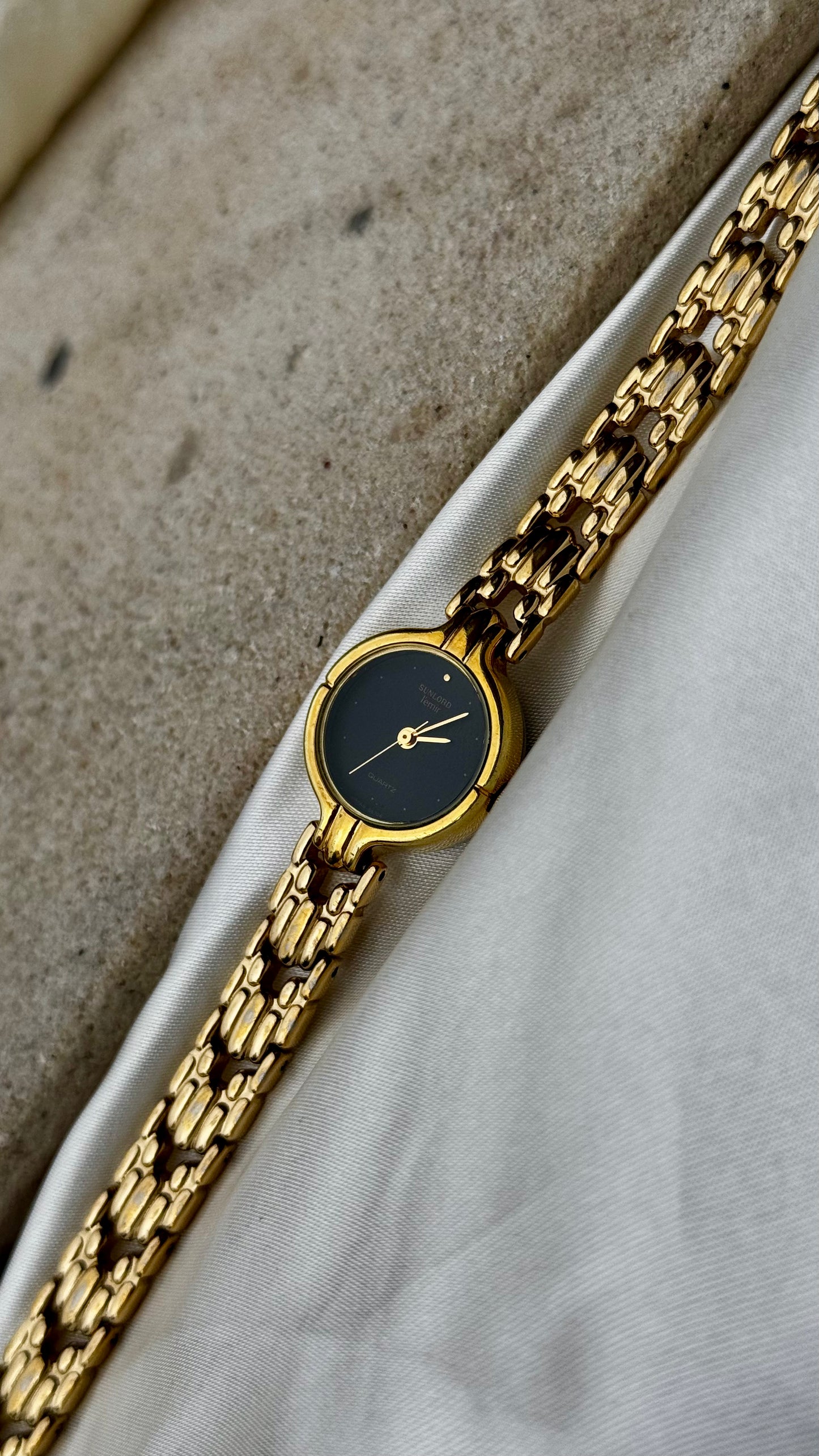 Seiko Sunlord Vintage Watch 1990 - Black Dial
