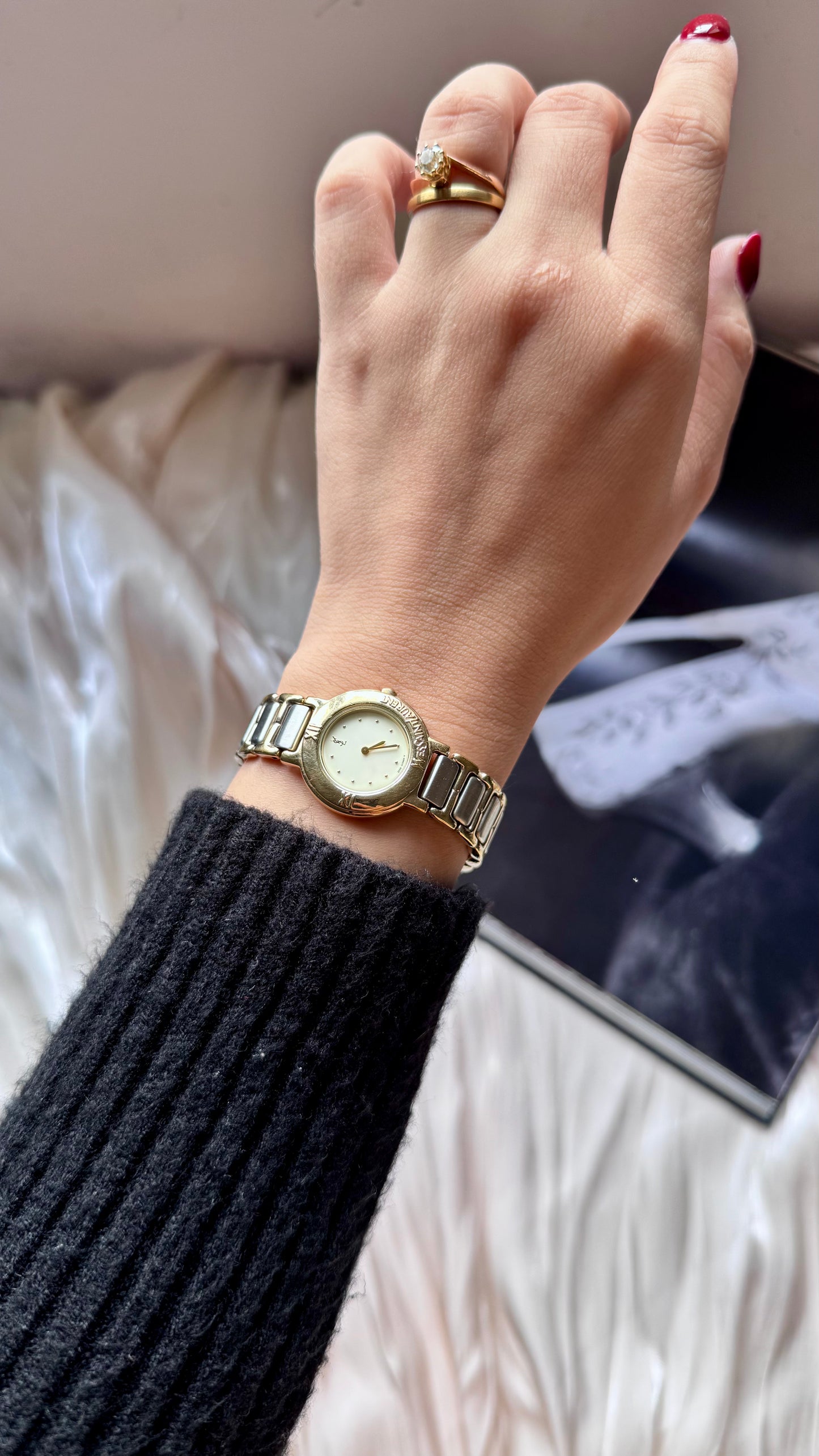 Yves Saint Laurent vintage watch (YSL)