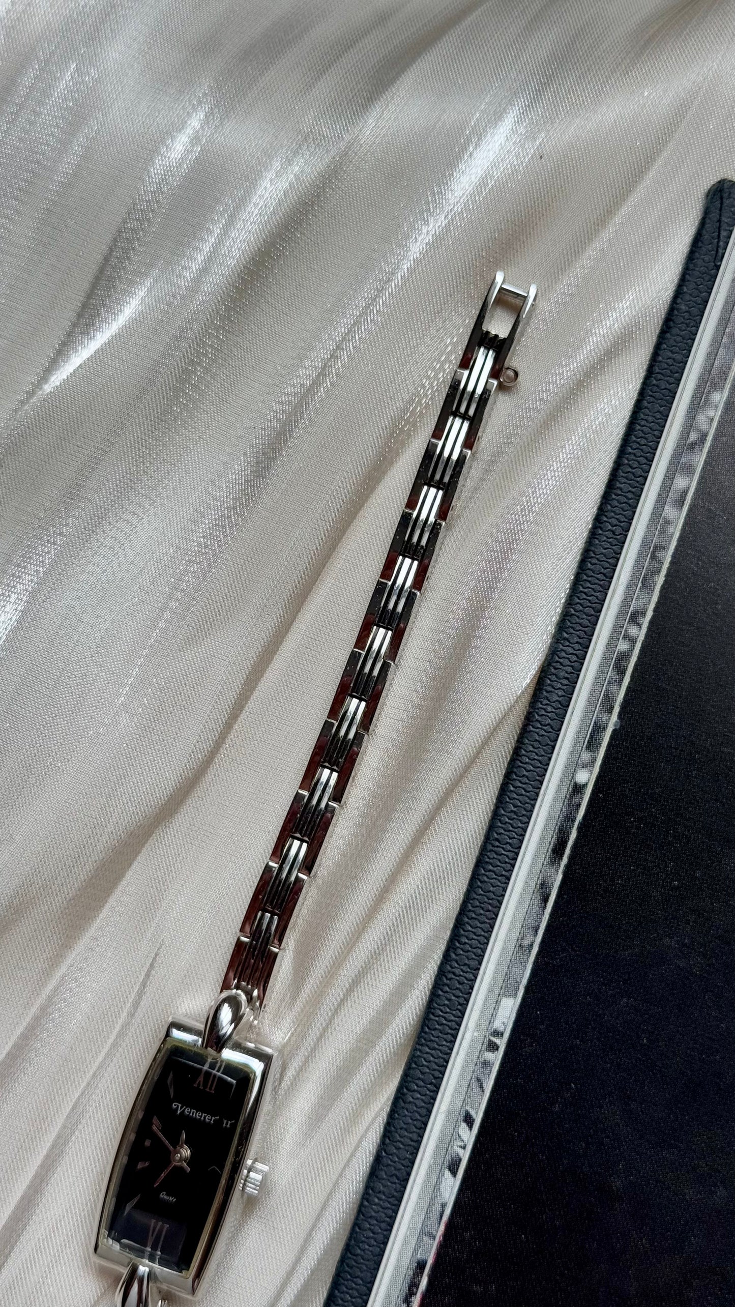 Venerer Paris vintage watch