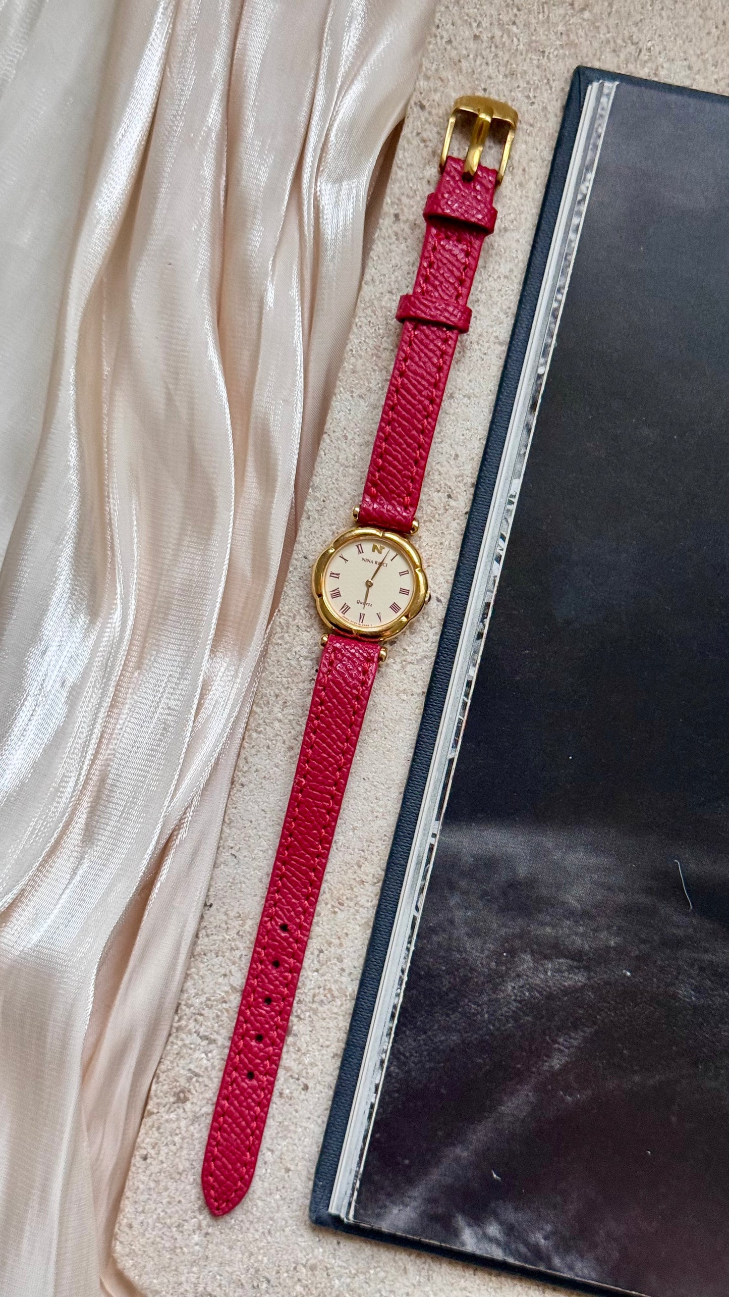 Nina Ricci vintage watch