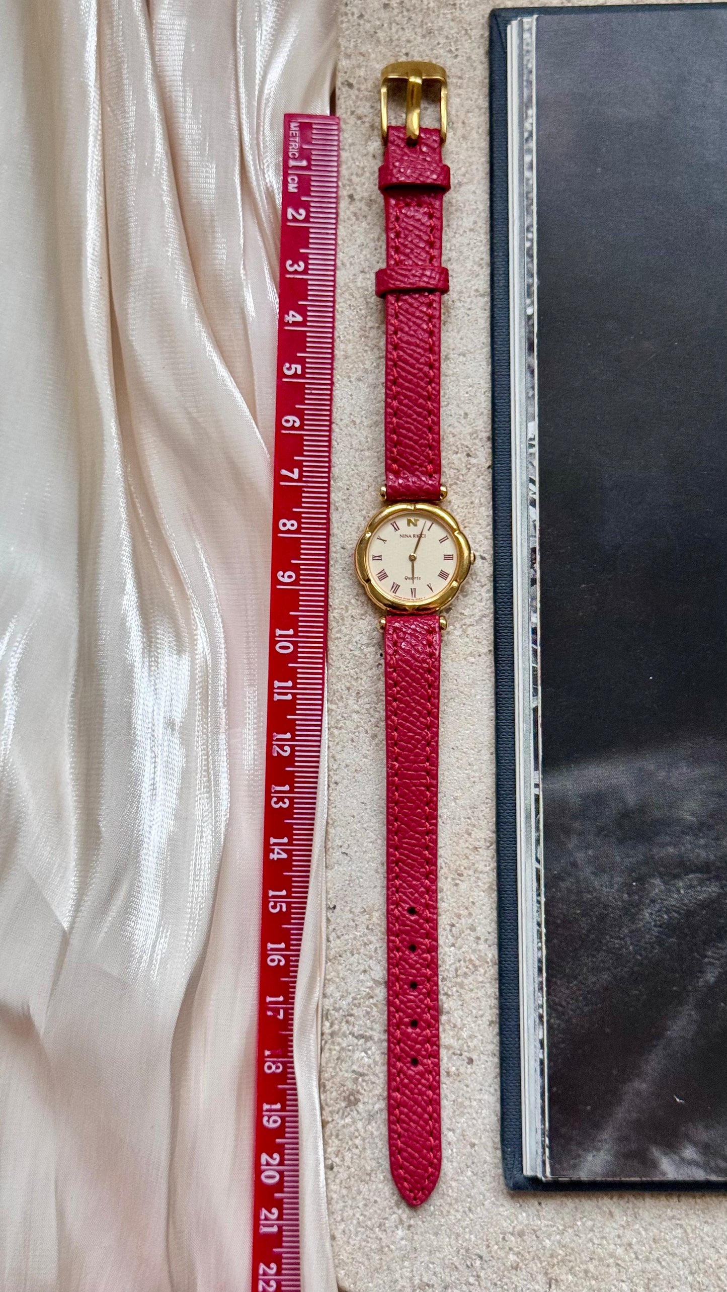 Nina Ricci vintage watch