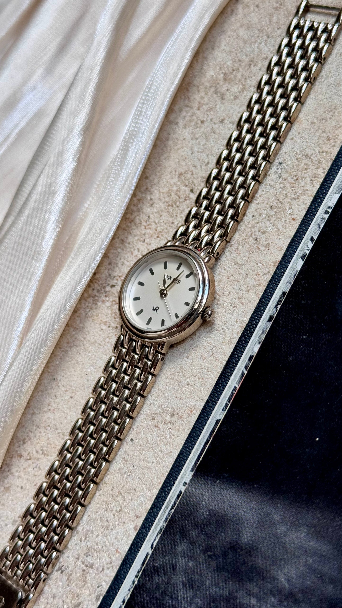 Mon Rich vintage watch