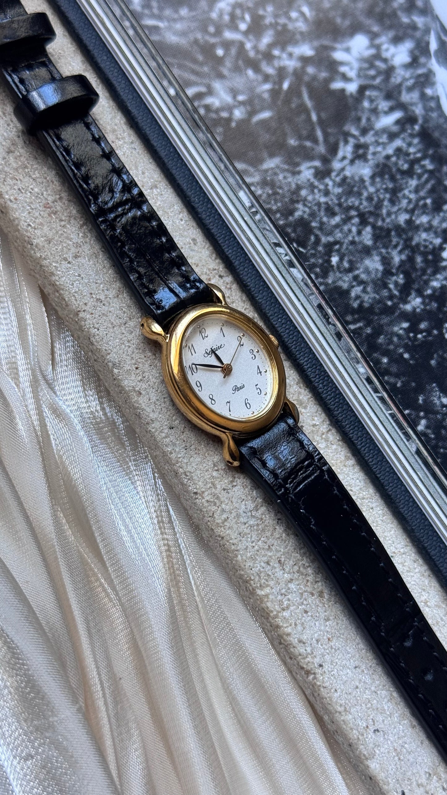 Seiko Alba vintage watch 1995