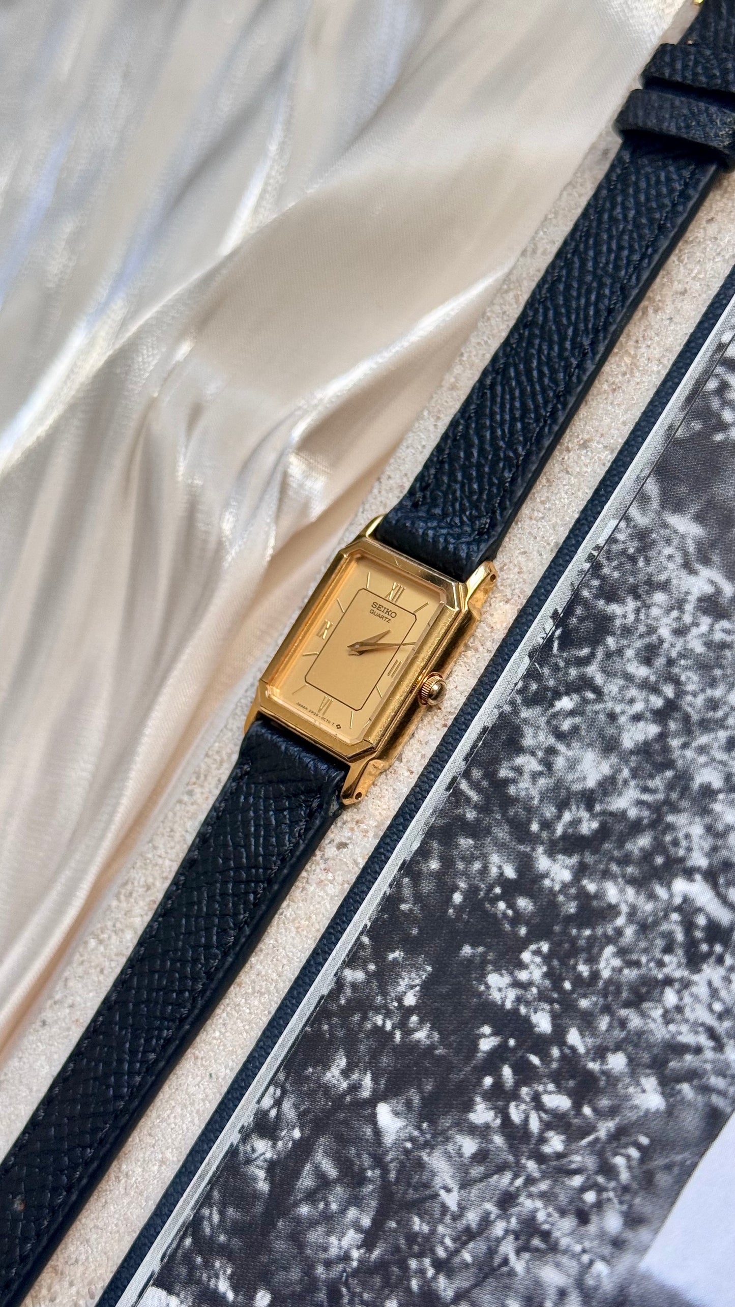 Seiko ladies' vintage tank watch 1995
