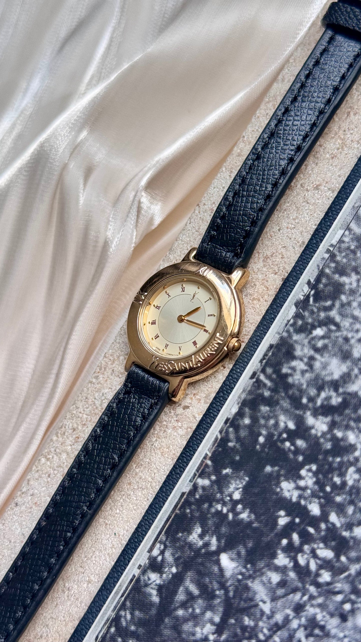 Yves Saint Laurent vintage watch (YSL)