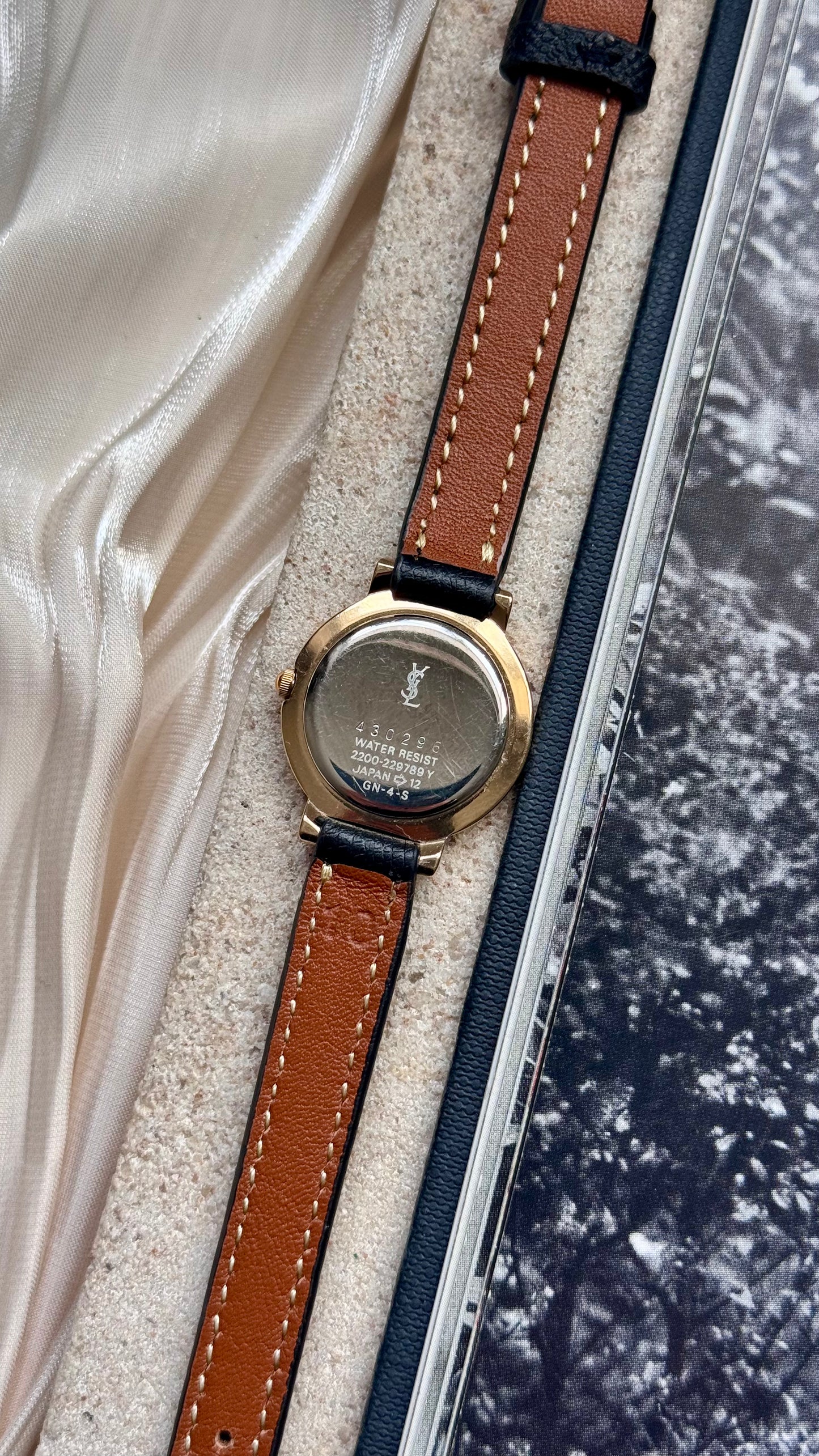 Yves Saint Laurent vintage watch (YSL)