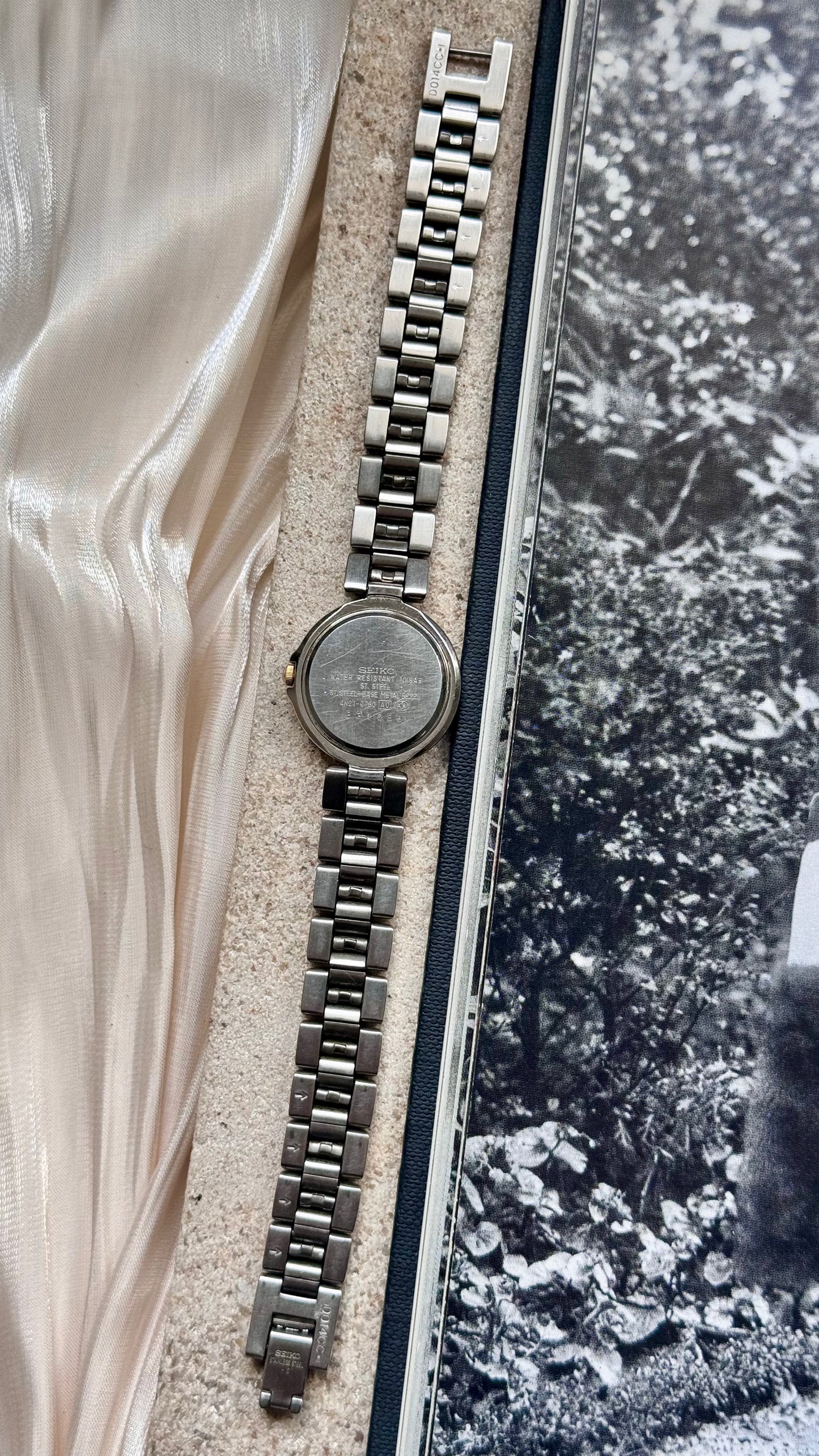 Seiko Lucent vintage watch 1998