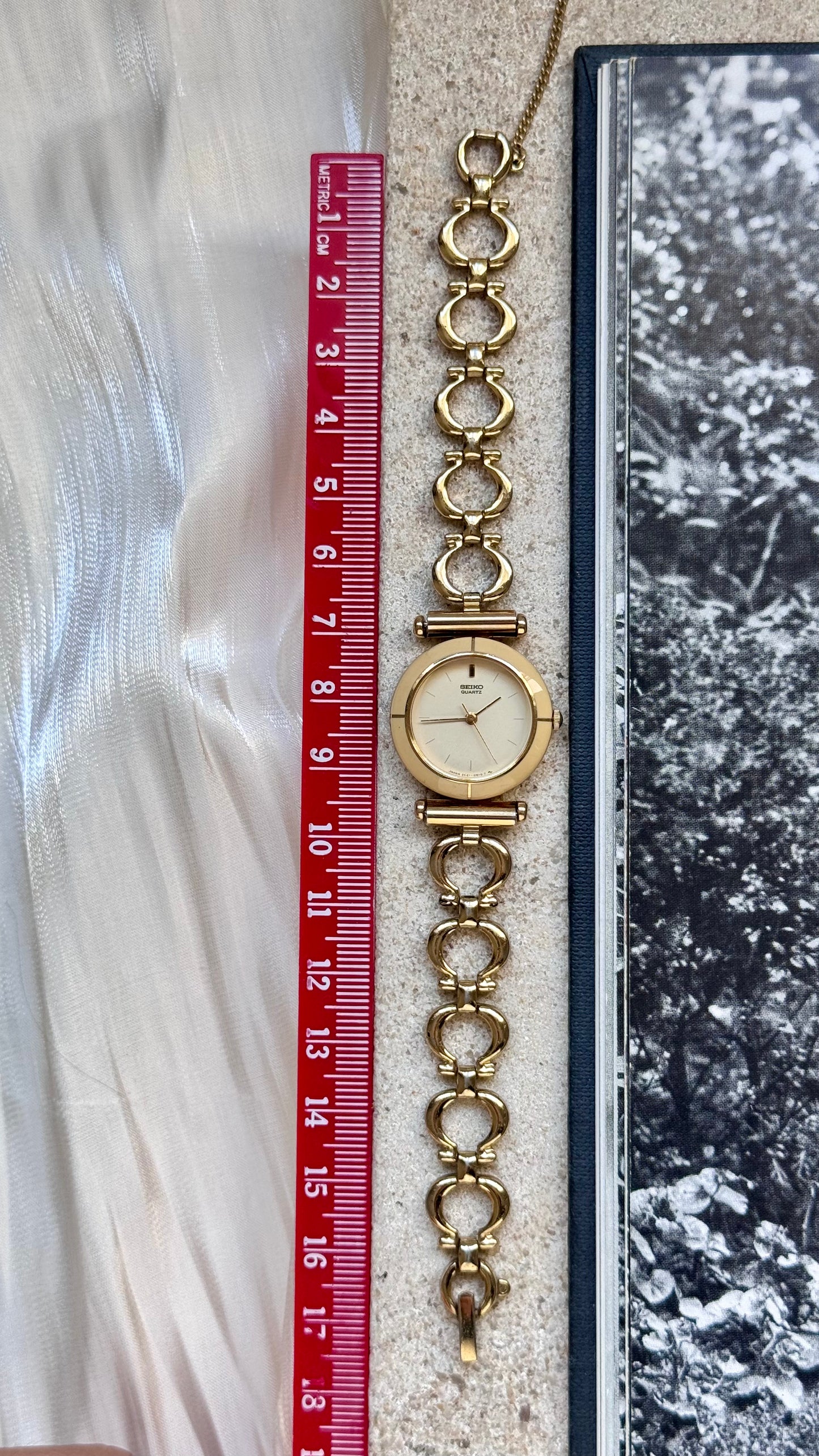 Seiko vintage watch 1994 - enameled case