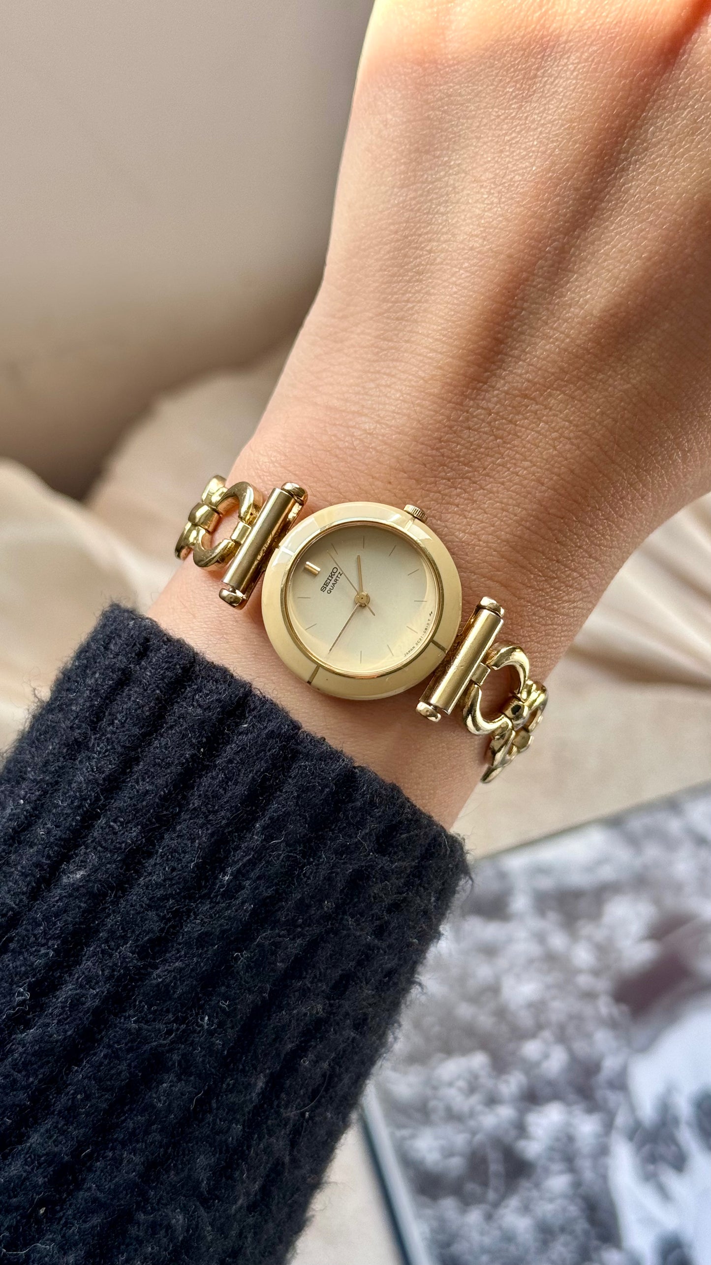 Seiko vintage watch 1994 - enameled case
