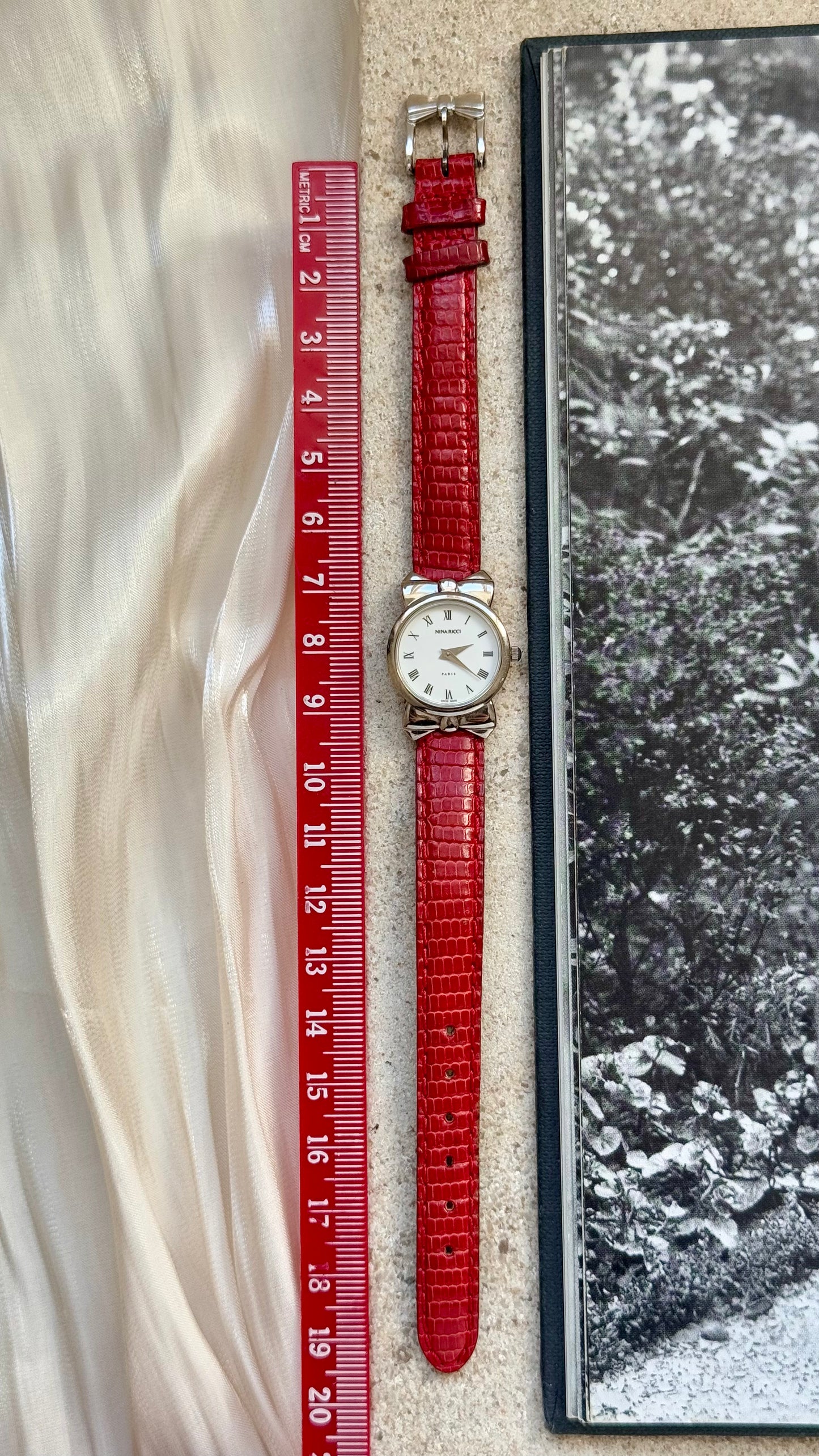 Nina Ricci vintage watch