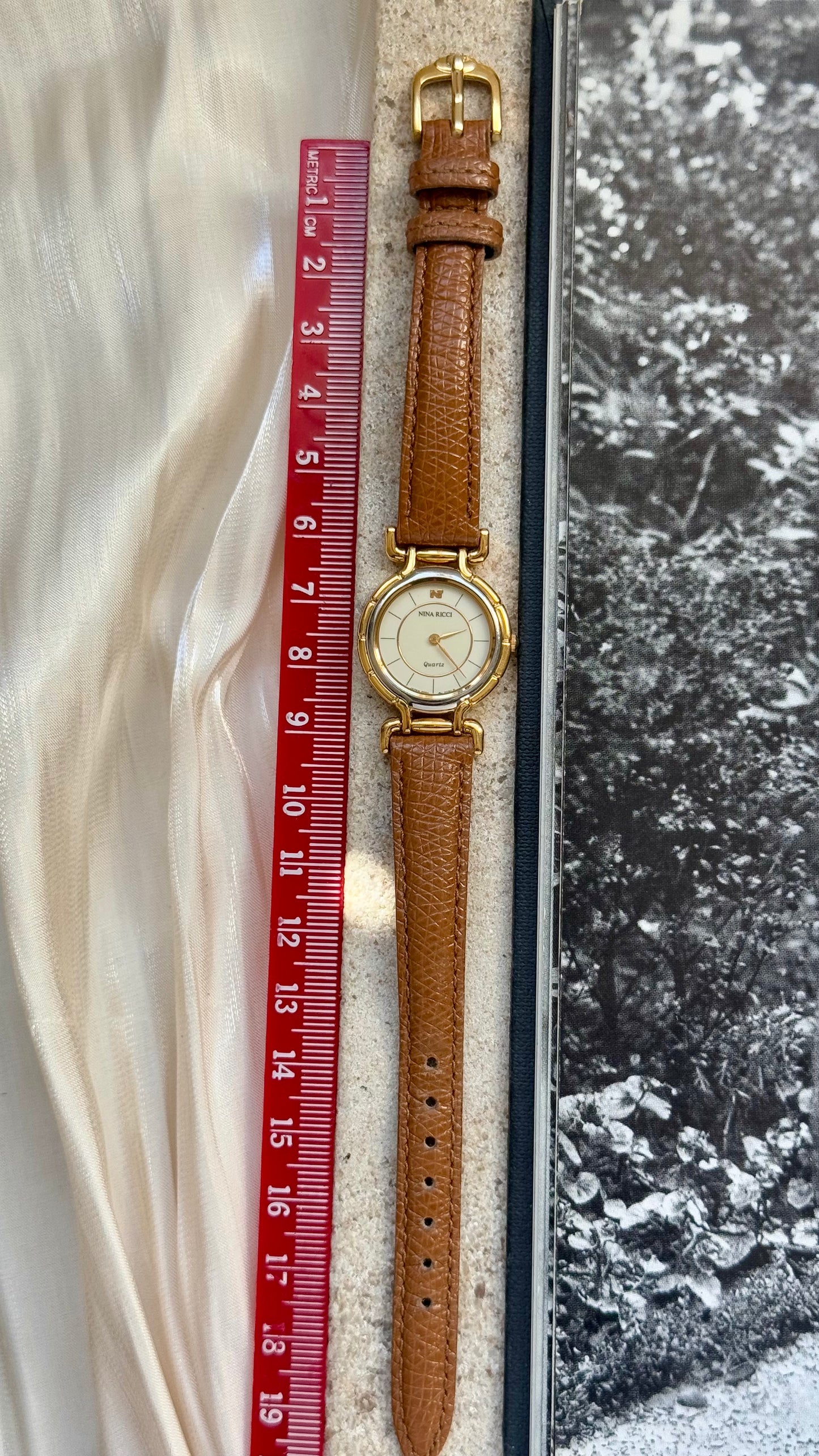 Nina Ricci vintage watch