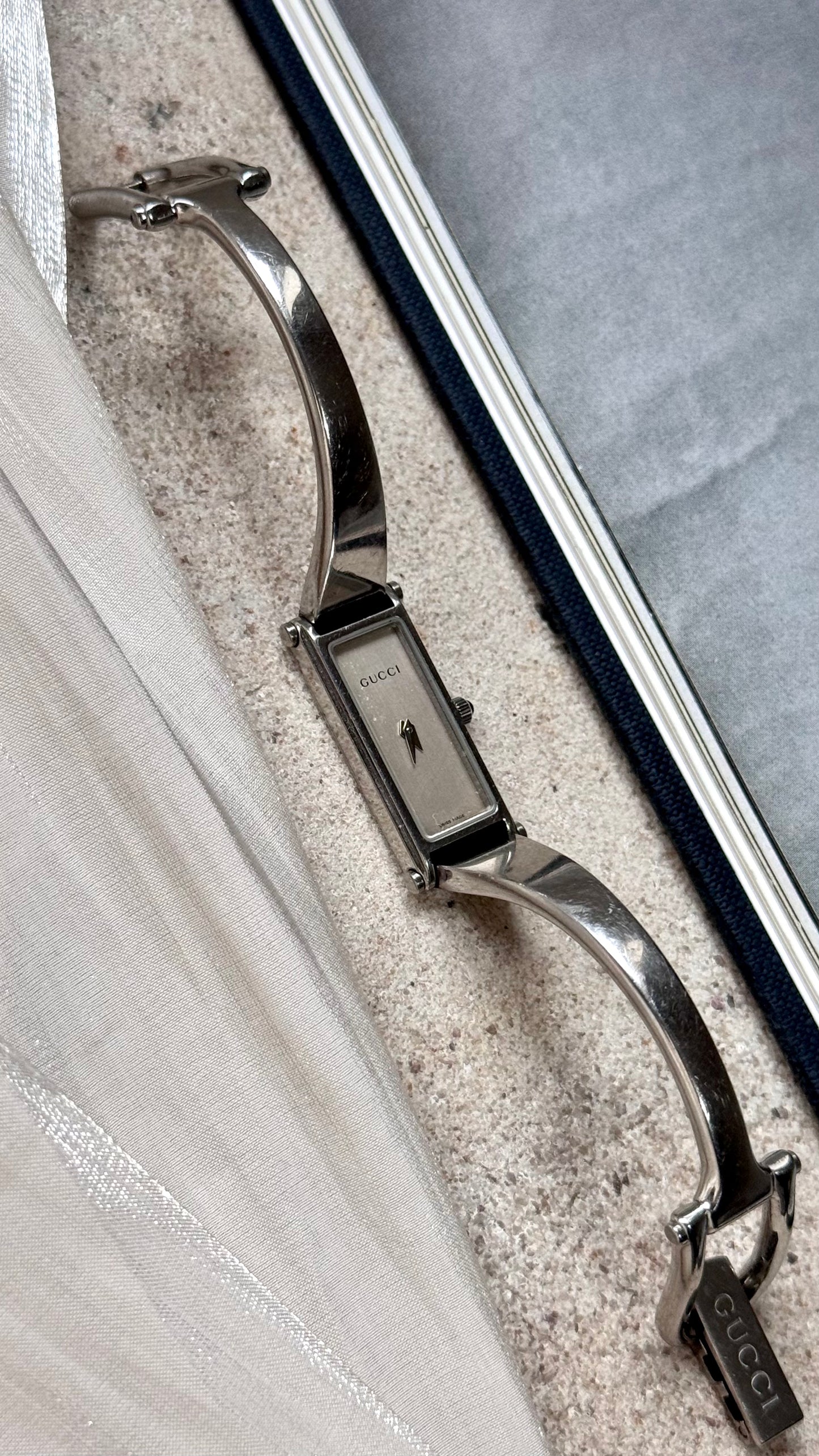 Gucci 1500L vintage watch