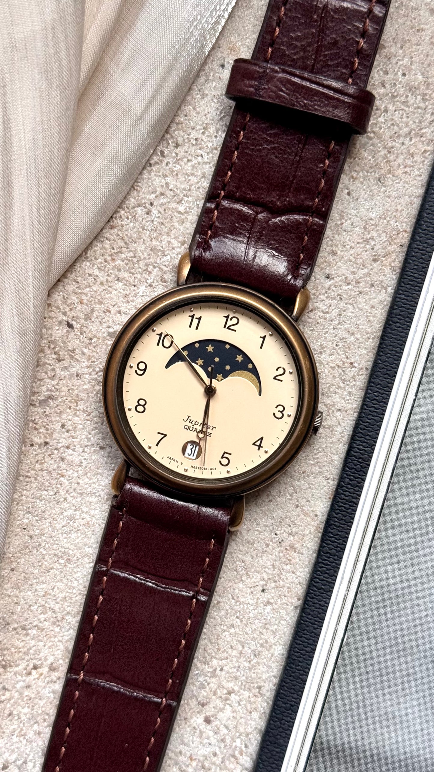 ORIENT Jupiter vintage watch - Moon phase calendar