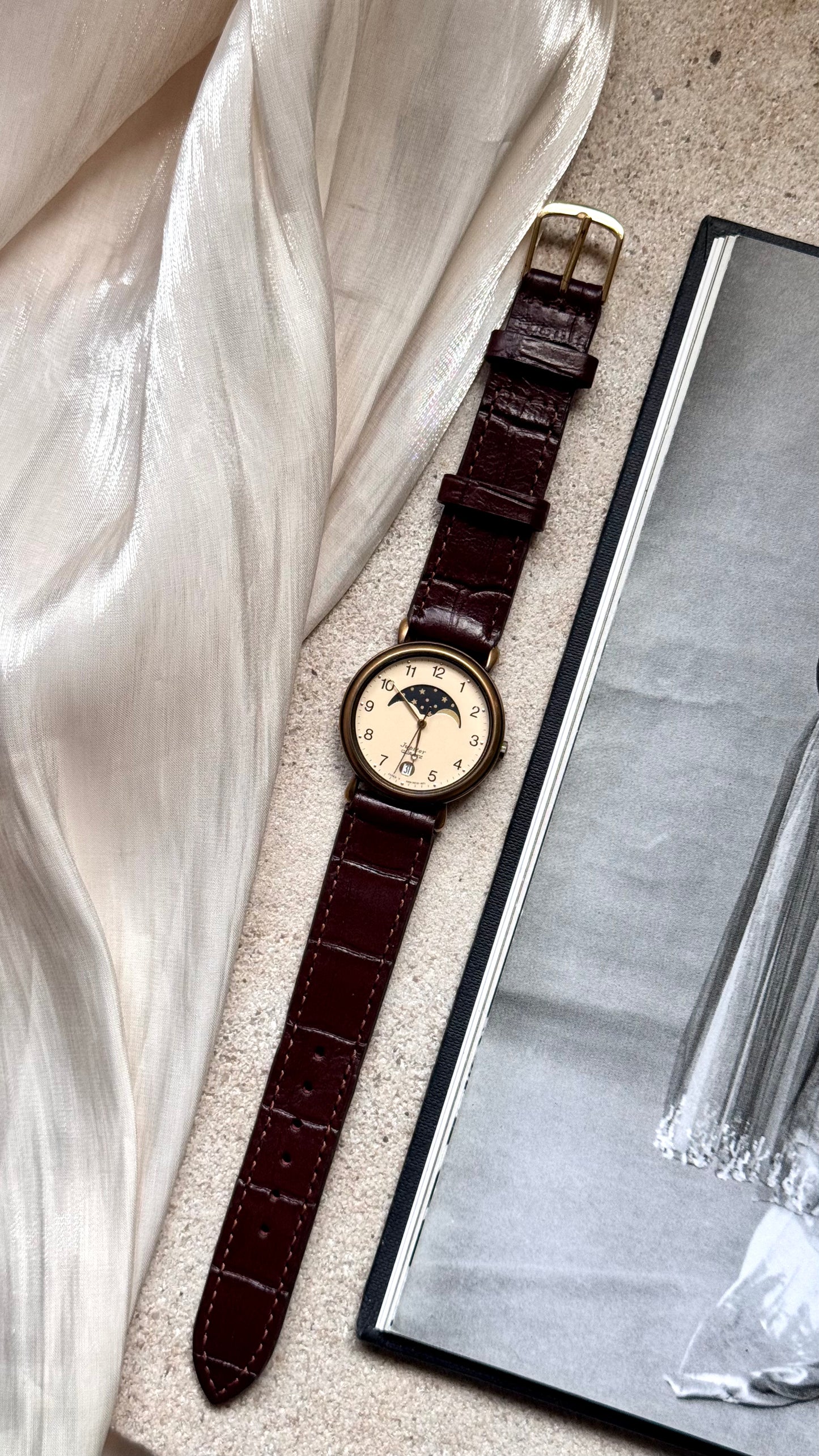 ORIENT Jupiter vintage watch - Moon phase calendar