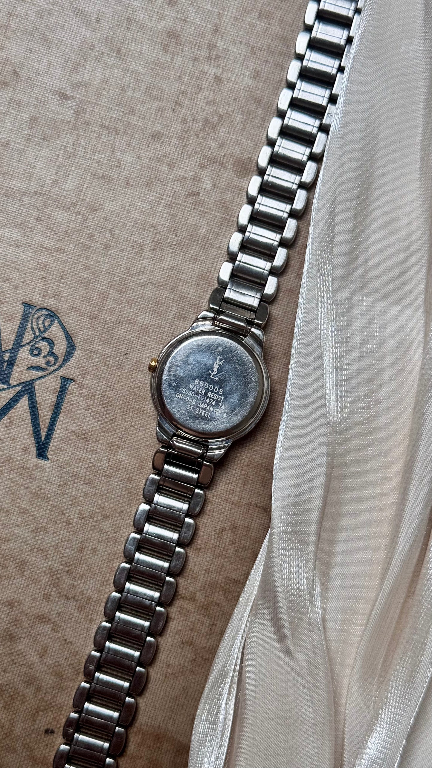 Yves Saint Laurent vintage watch (YSL) 1990s