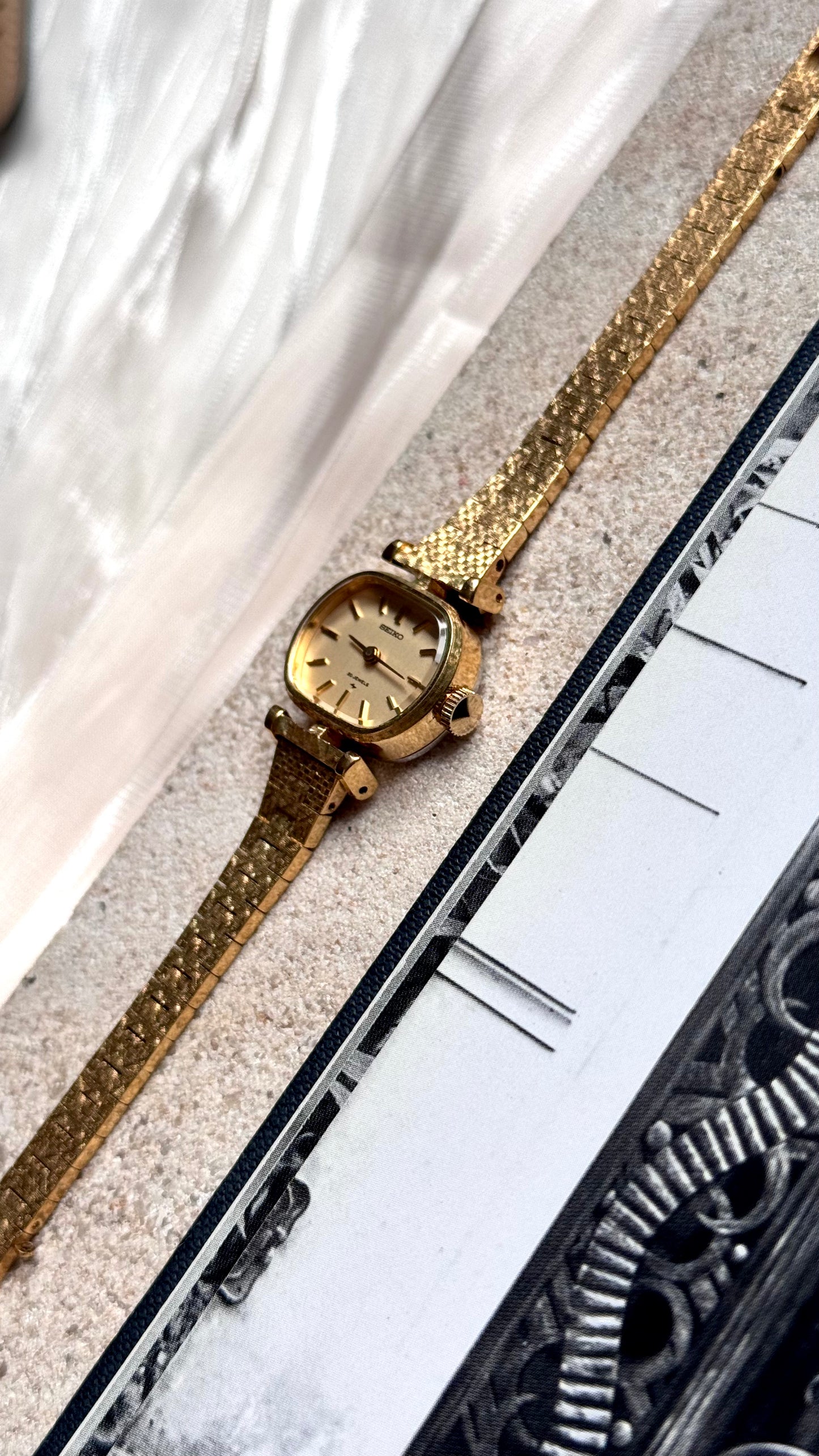 Seiko vintage watch - 18k gold plated 1976