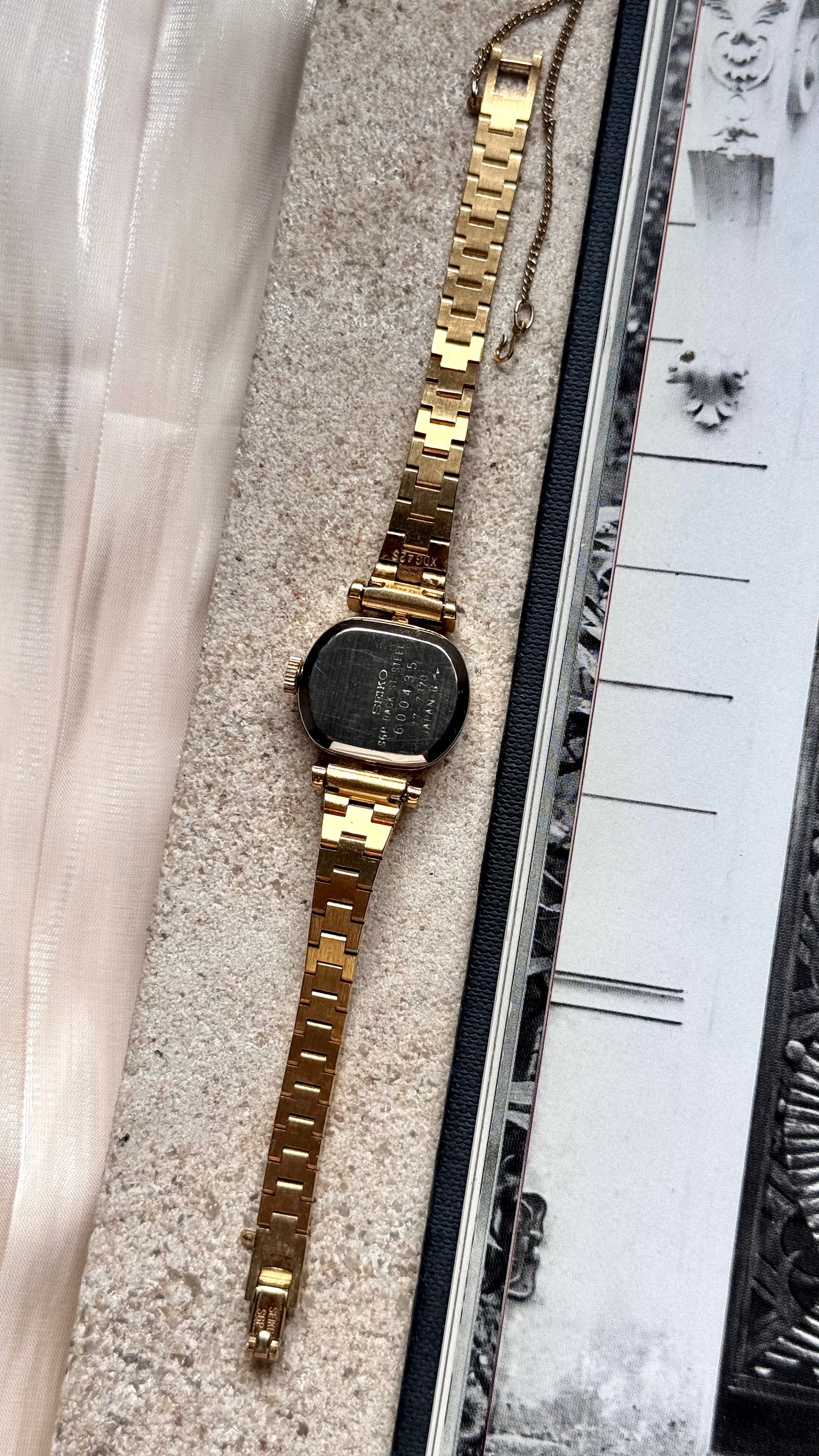 Seiko vintage watch - 18k gold plated 1976