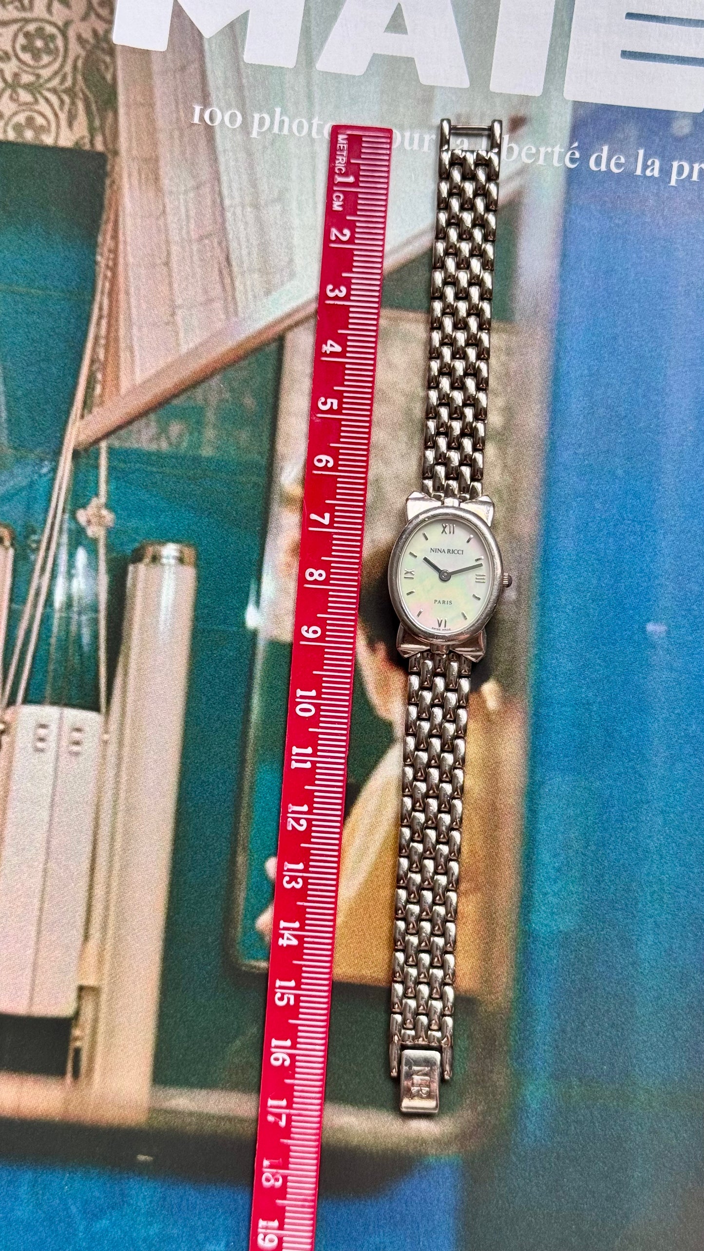Nina Ricci vintage watch - Mother of Pearl dial