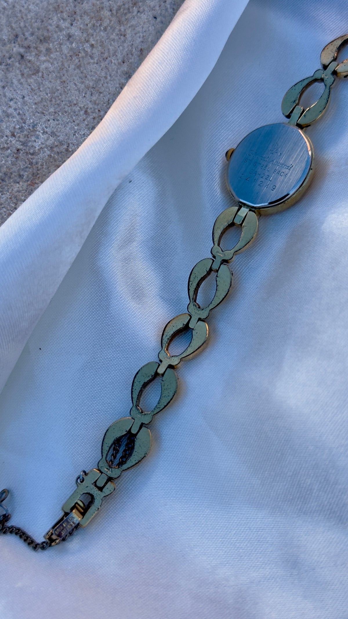 Gianni Accardi Milano Vintage Watch 1990s - Oval Dial