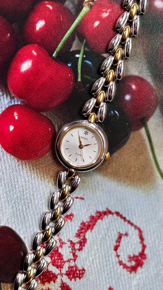 Vintage Seiko Tissé watch 1990 - Near Mint Condition