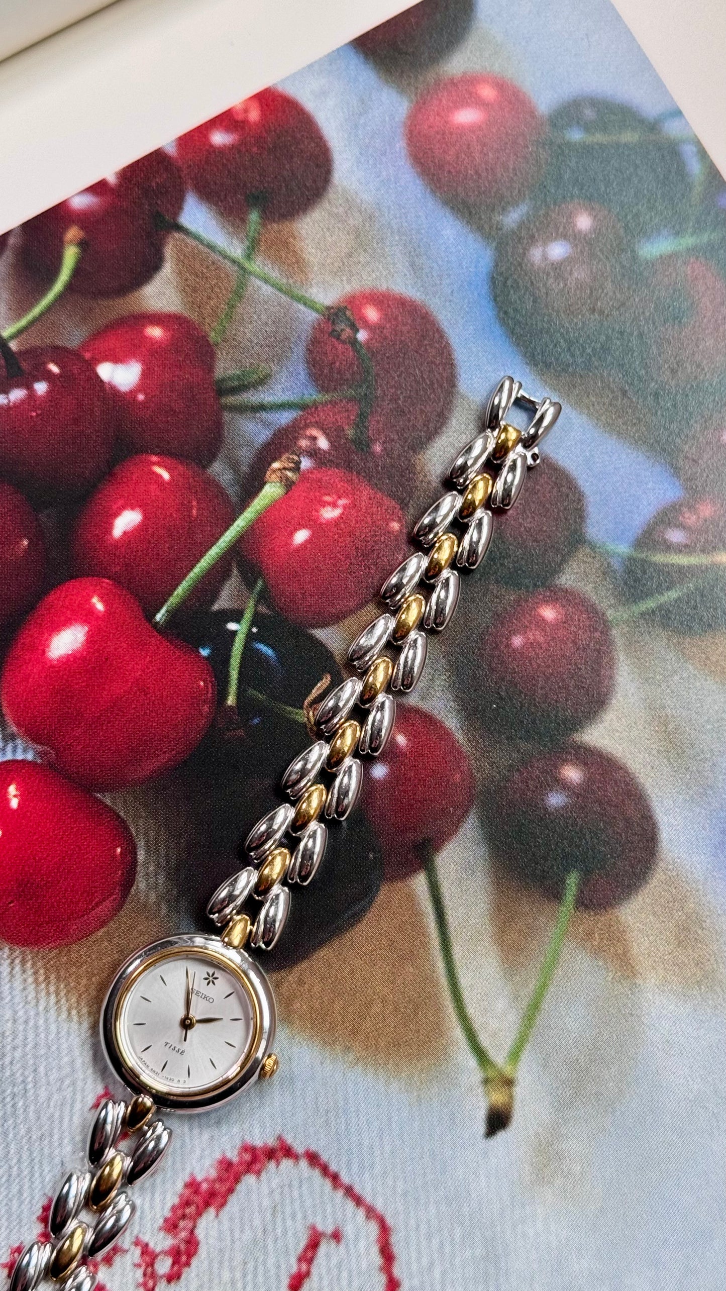 Vintage Seiko Tissé watch 1990 - Near Mint Condition