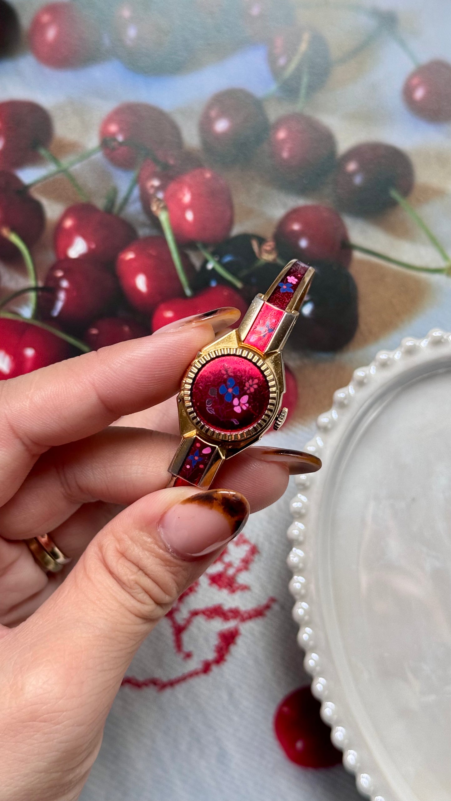 Vintage Kiddy Peekaboo Watch - Manual Wind